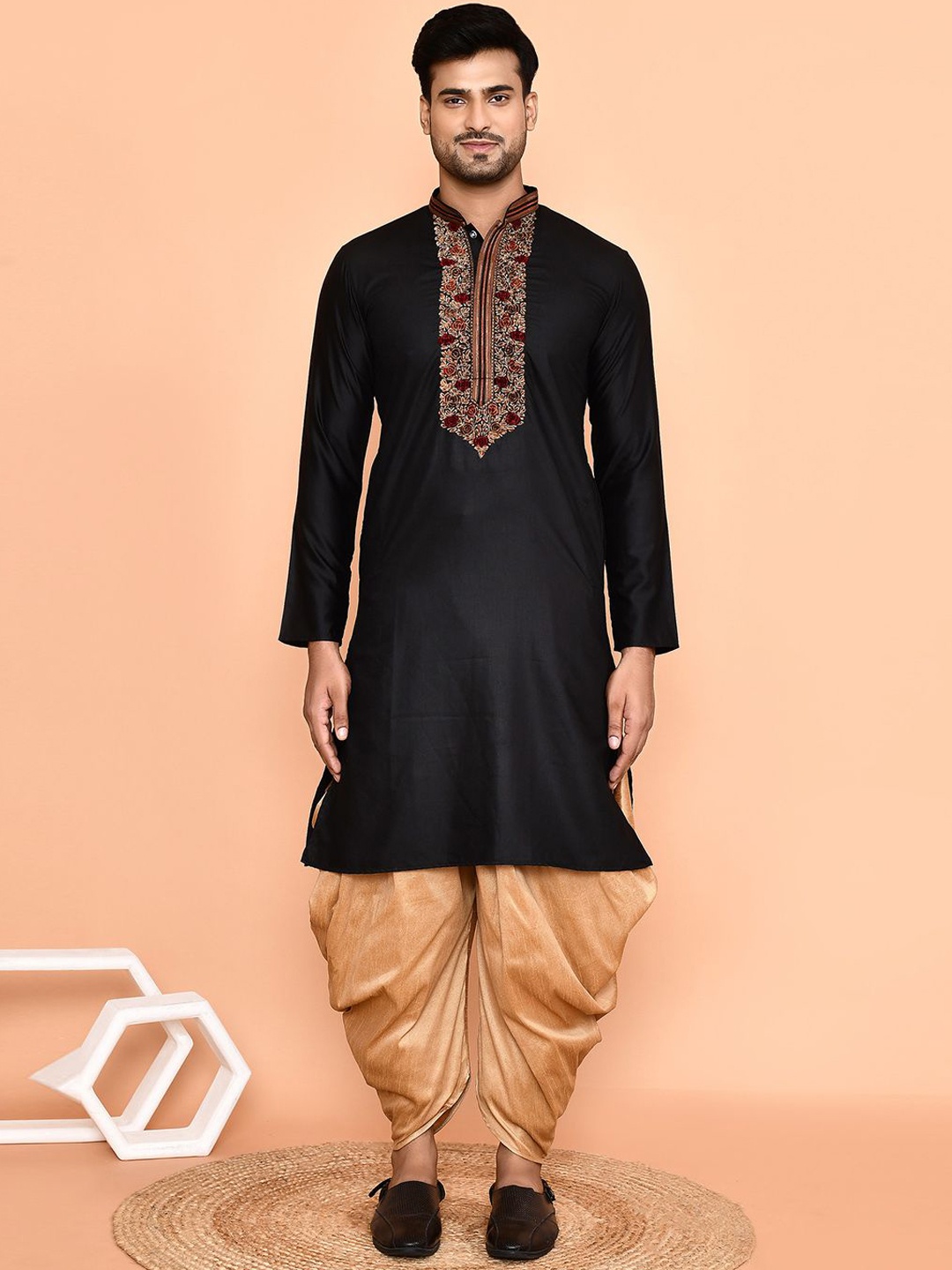 Arihant Rai Sinha Floral Embroidered Thread Work Pure Cotton Kurta with Dhoti Pant, Black
Arihant Rai Sinha Floral Embroidered Thread Work Pure Cotton Kurta with Dhoti Pant, Black