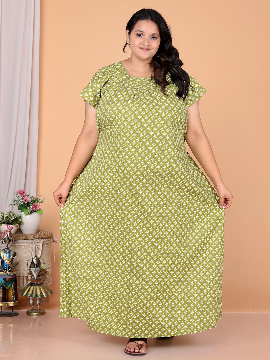 SP DESIGNS Ethnic Motifs Maxi Pure Cotton Short Sleeves Square Neck Nightdress, Green
SP DESIGNS Ethnic Motifs Maxi Pure Cotton Short Sleeves Square Neck Nightdress, Green