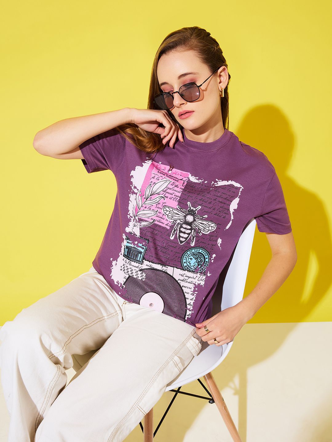 The Roadster Lifestyle Co. Women Graphic Printed Round Neck Cotton Oversized T-shirt, Purple
The Roadster Lifestyle Co. Women Graphic Printed Round Neck Cotton Oversized T-shirt, Purple