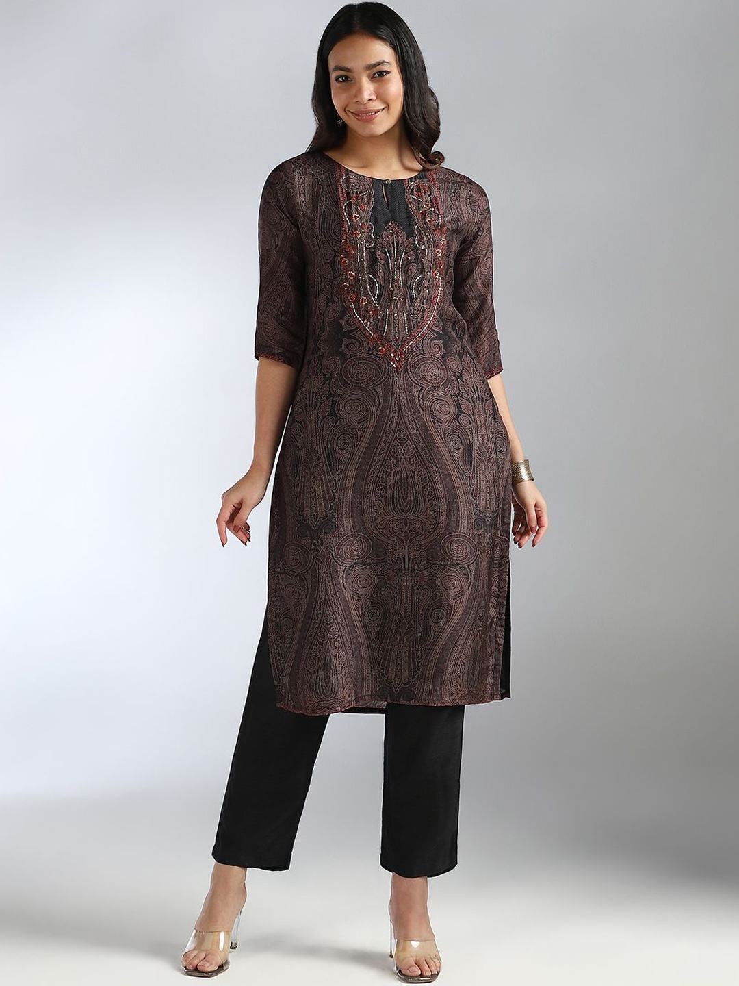 House Of Dharaa Ethnic Motifs Printed Raw Silk Straight Kurta with Trouser & Dupatta, Brown
House Of Dharaa Ethnic Motifs Printed Raw Silk Straight Kurta with Trouser & Dupatta, Brown