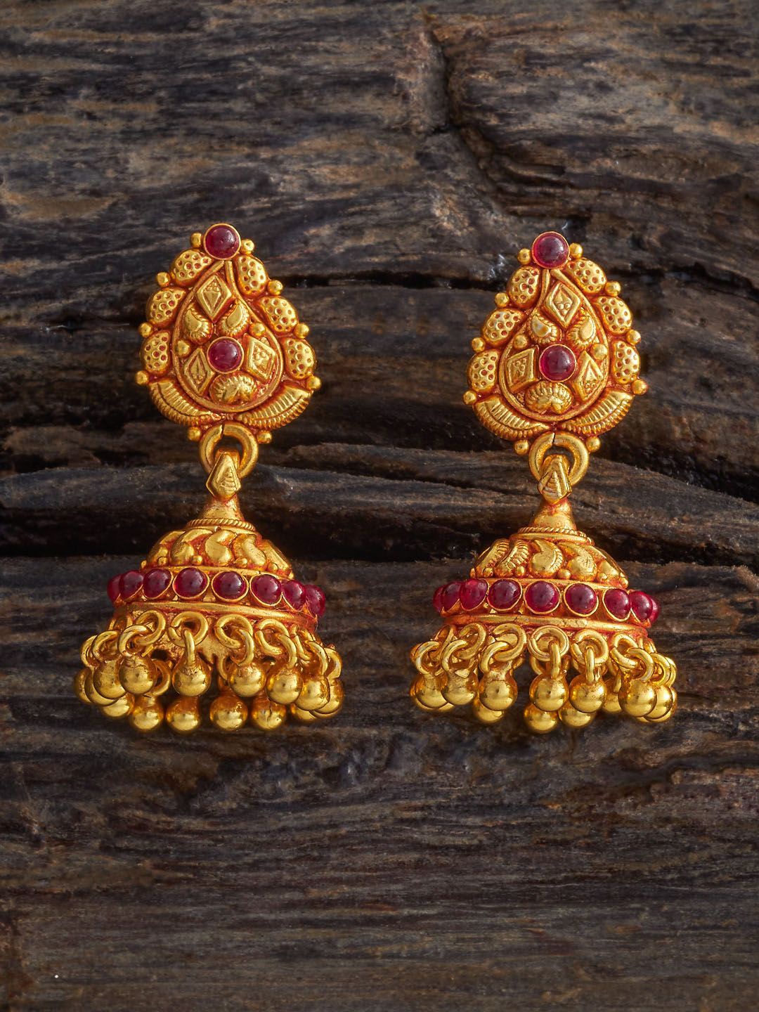 Kushal's Fashion Jewellery 92.5 Pure Silver Gold Plated Artificial Stones Jhumka Earrings
Kushal's Fashion Jewellery 92.5 Pure Silver Gold Plated Artificial Stones Jhumka Earrings