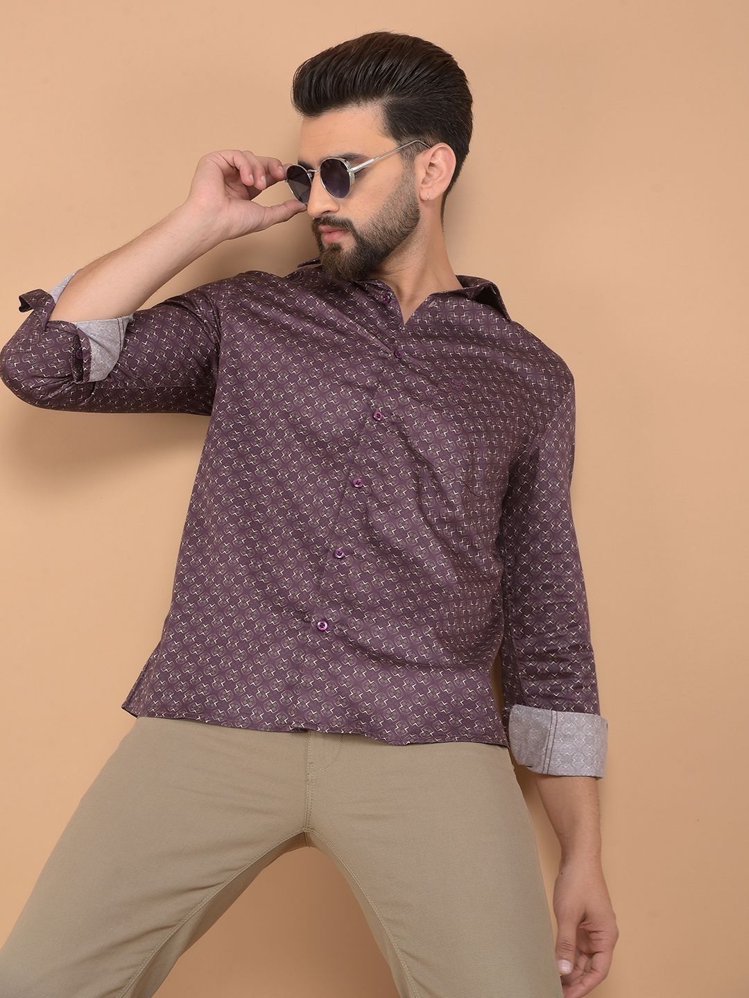 Crimsoune Club Men Classic Spread Collar Geometric Printed Cotton Slim Fit Casual Shirt, Maroon
Crimsoune Club Men Classic Spread Collar Geometric Printed Cotton Slim Fit Casual Shirt, Maroon