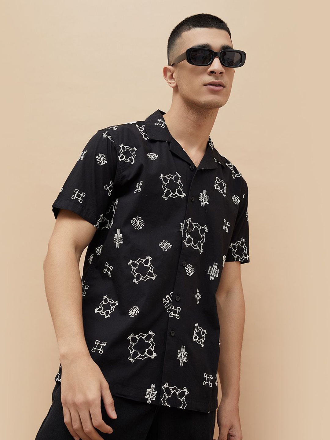 Fame Forever by Lifestyle Men Cuban Collar Floral Printed Cotton Casual Shirt, Black
Fame Forever by Lifestyle Men Cuban Collar Floral Printed Cotton Casual Shirt, Black