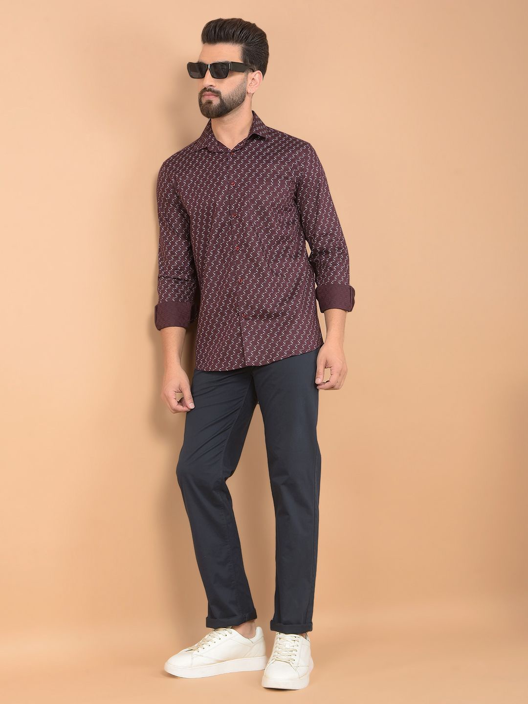 Crimsoune Club Men Classic Spread Collar Geometric Printed Cotton Slim Fit Casual Shirt, Maroon
Crimsoune Club Men Classic Spread Collar Geometric Printed Cotton Slim Fit Casual Shirt, Maroon