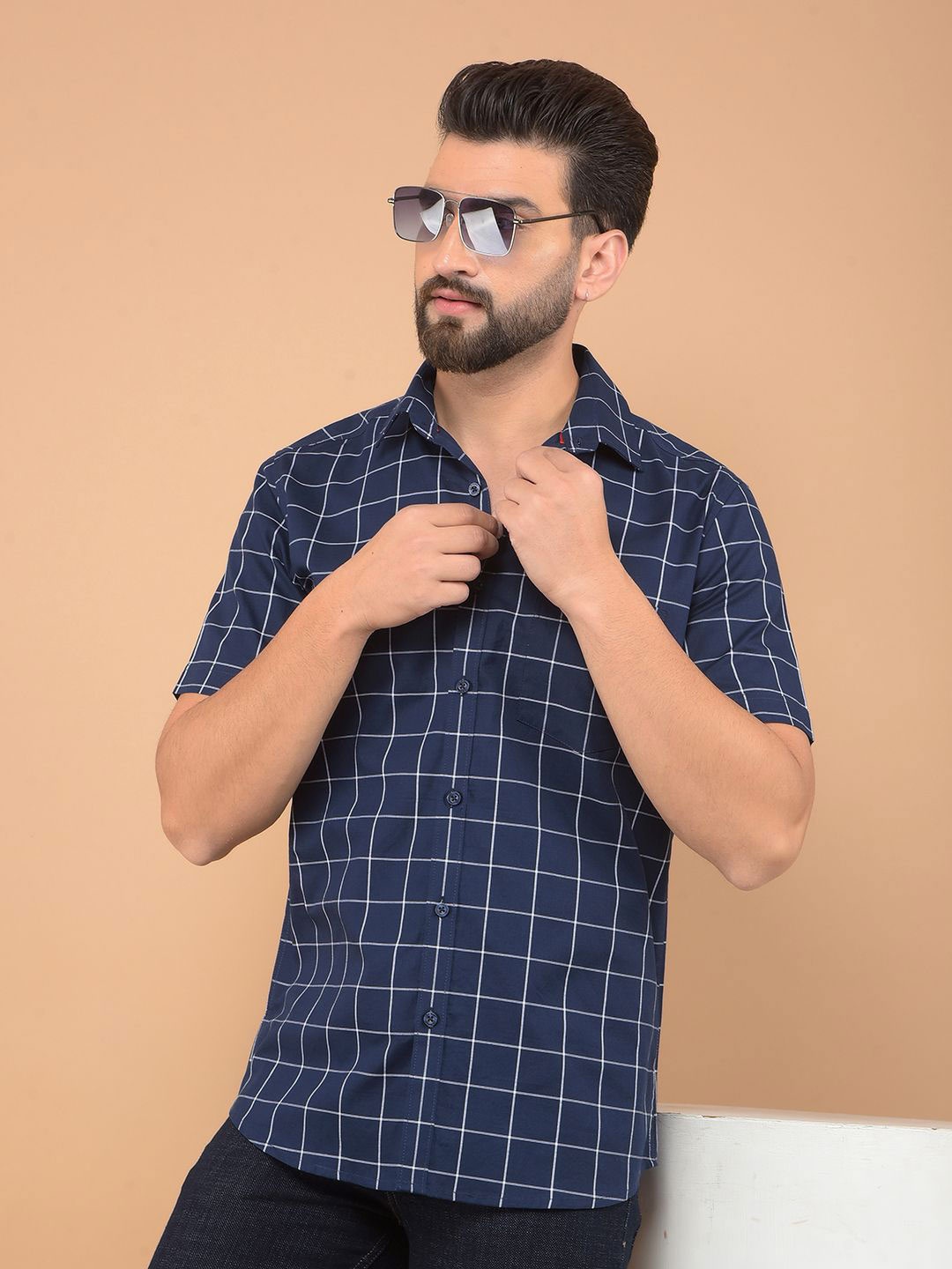Crimsoune Club Men Classic Spread Collar Windowpane Checked Cotton Casual Shirt, Navy blue
Crimsoune Club Men Classic Spread Collar Windowpane Checked Cotton Casual Shirt, Navy blue