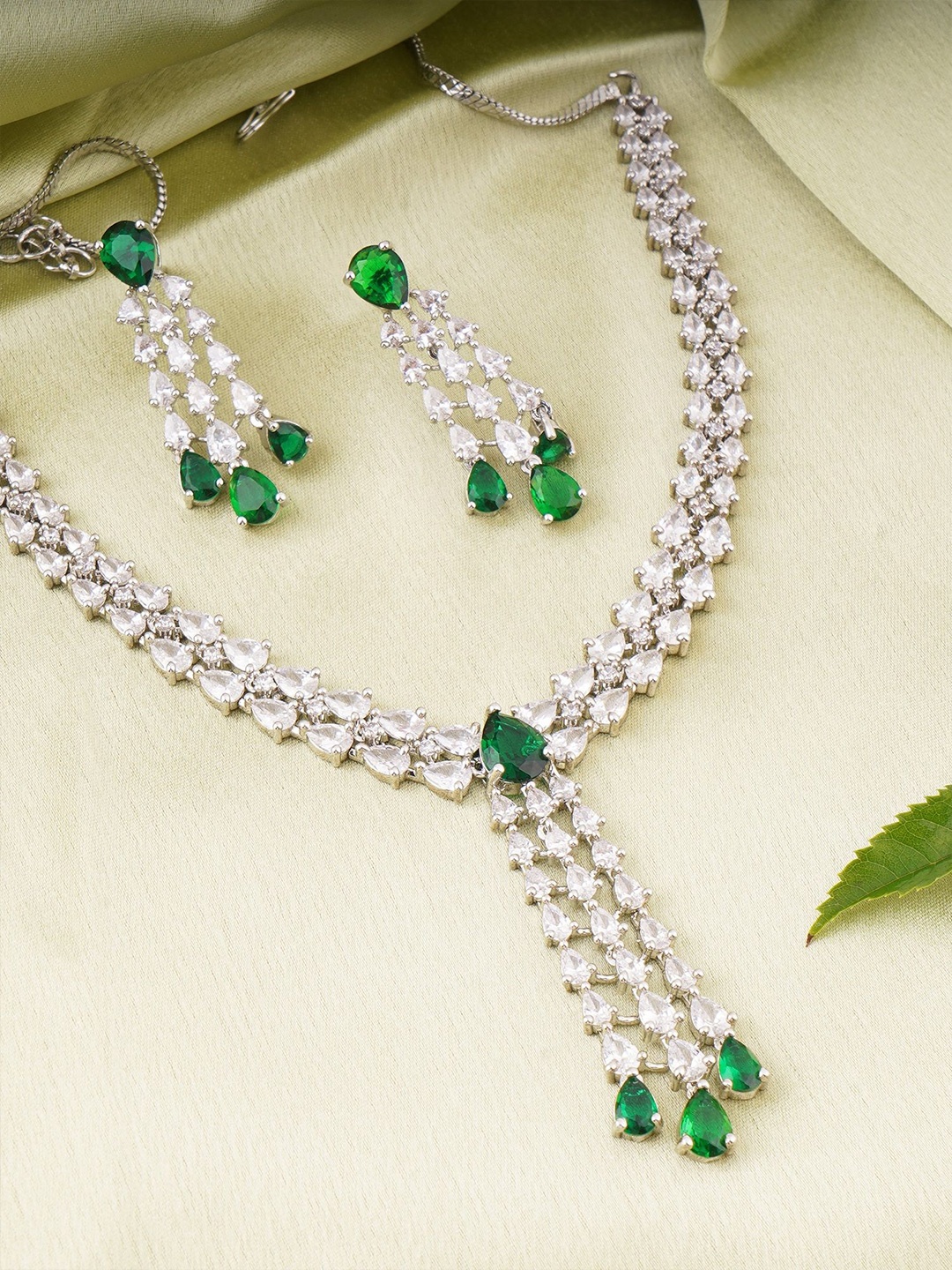 Adwitiya Collection Rhodium-Plated Stone Studded Emerald Necklace and Earrings, Silver
Adwitiya Collection Rhodium-Plated Stone Studded Emerald Necklace and Earrings, Silver