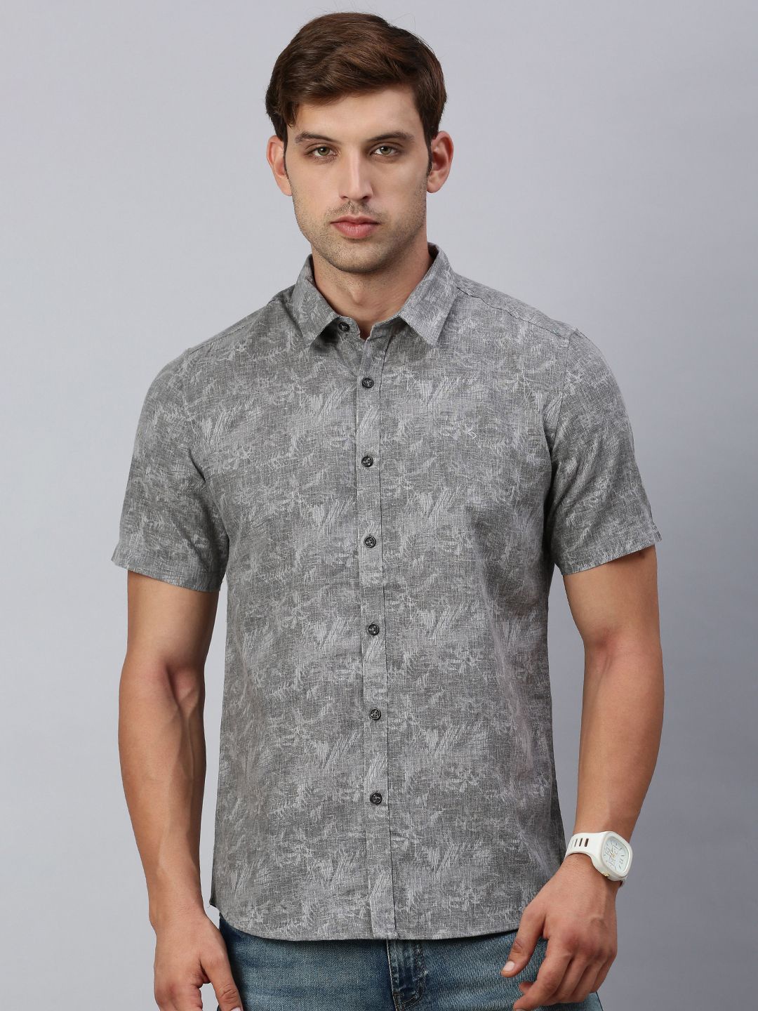 Classic Polo Men India Slim Spread Collar Floral Printed Cotton Casual Shirt, Grey
Classic Polo Men India Slim Spread Collar Floral Printed Cotton Casual Shirt, Grey
