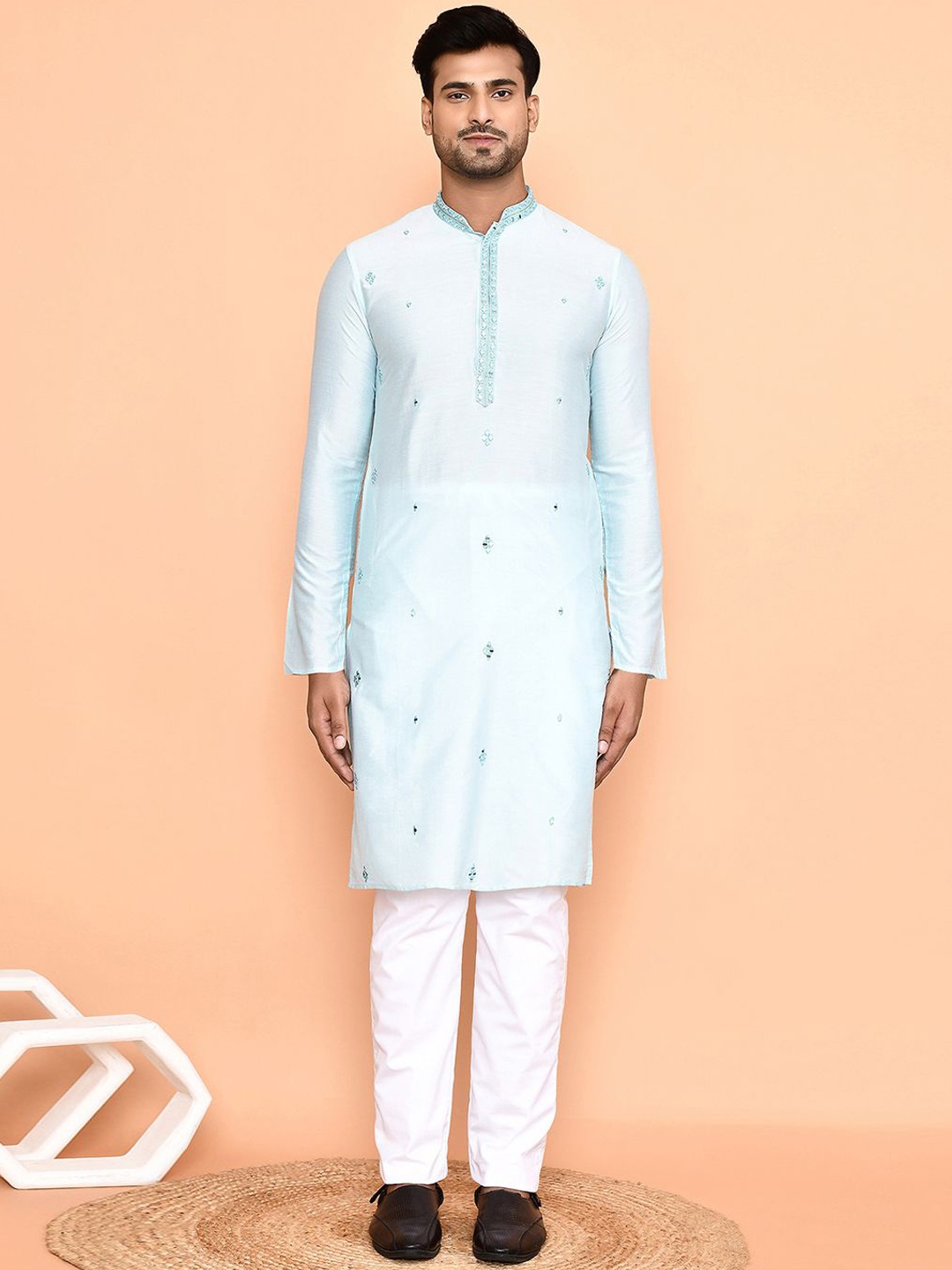 Arihant Rai Sinha Ethnic Motifs Embroidered Mirror Work Straight Kurta With Trousers, Blue
Arihant Rai Sinha Ethnic Motifs Embroidered Mirror Work Straight Kurta With Trousers, Blue