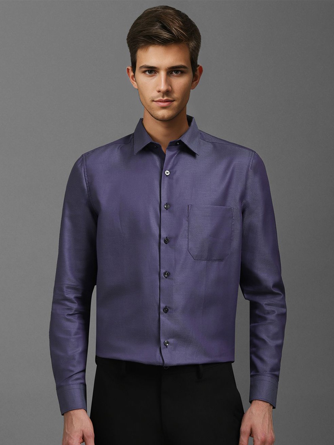 Louis Philippe Men Spread Collar Textured Cotton Slim Fit Formal Shirt, Purple
Louis Philippe Men Spread Collar Textured Cotton Slim Fit Formal Shirt, Purple
