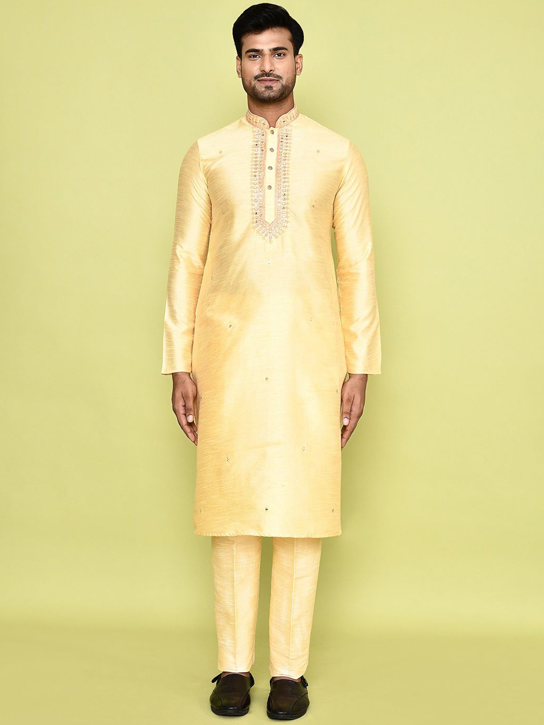 Arihant Rai Sinha Mandarin Collar Embroidered Mirror Work Straight Kurta with Trousers, Yellow
Arihant Rai Sinha Mandarin Collar Embroidered Mirror Work Straight Kurta with Trousers, Yellow