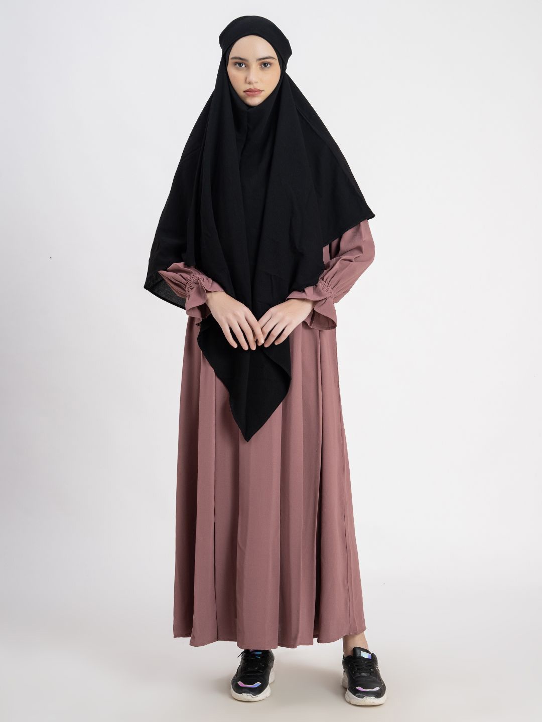 SANASH Collections Long Sleeved Elasticated Sleeves Abaya With Khimar, Mauve
SANASH Collections Long Sleeved Elasticated Sleeves Abaya With Khimar, Mauve