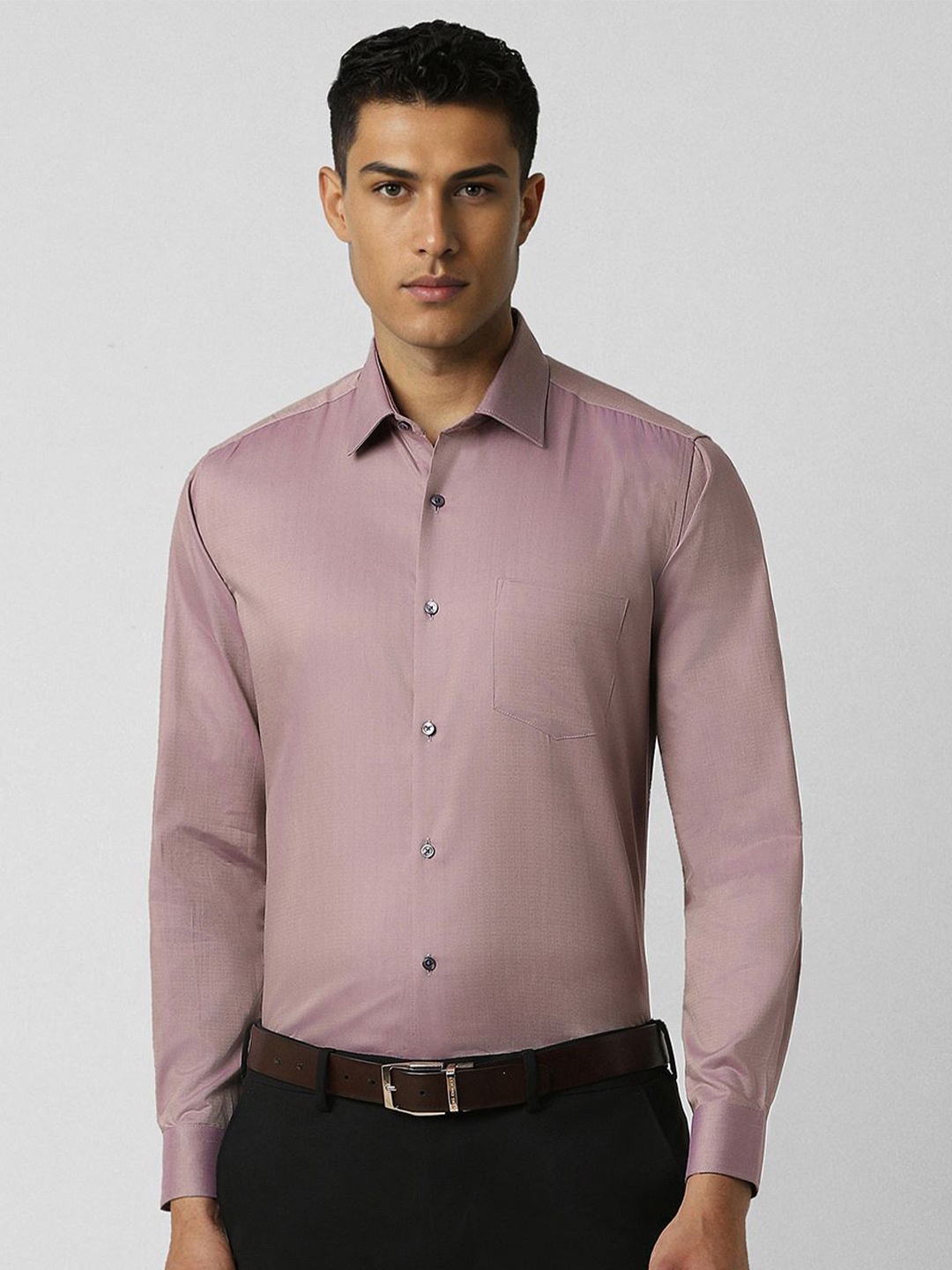 Van Heusen Men Spread Collar Micro Disty Printed Cotton Slim Fit Formal Shirt, Beige
Van Heusen Men Spread Collar Micro Disty Printed Cotton Slim Fit Formal Shirt, Beige