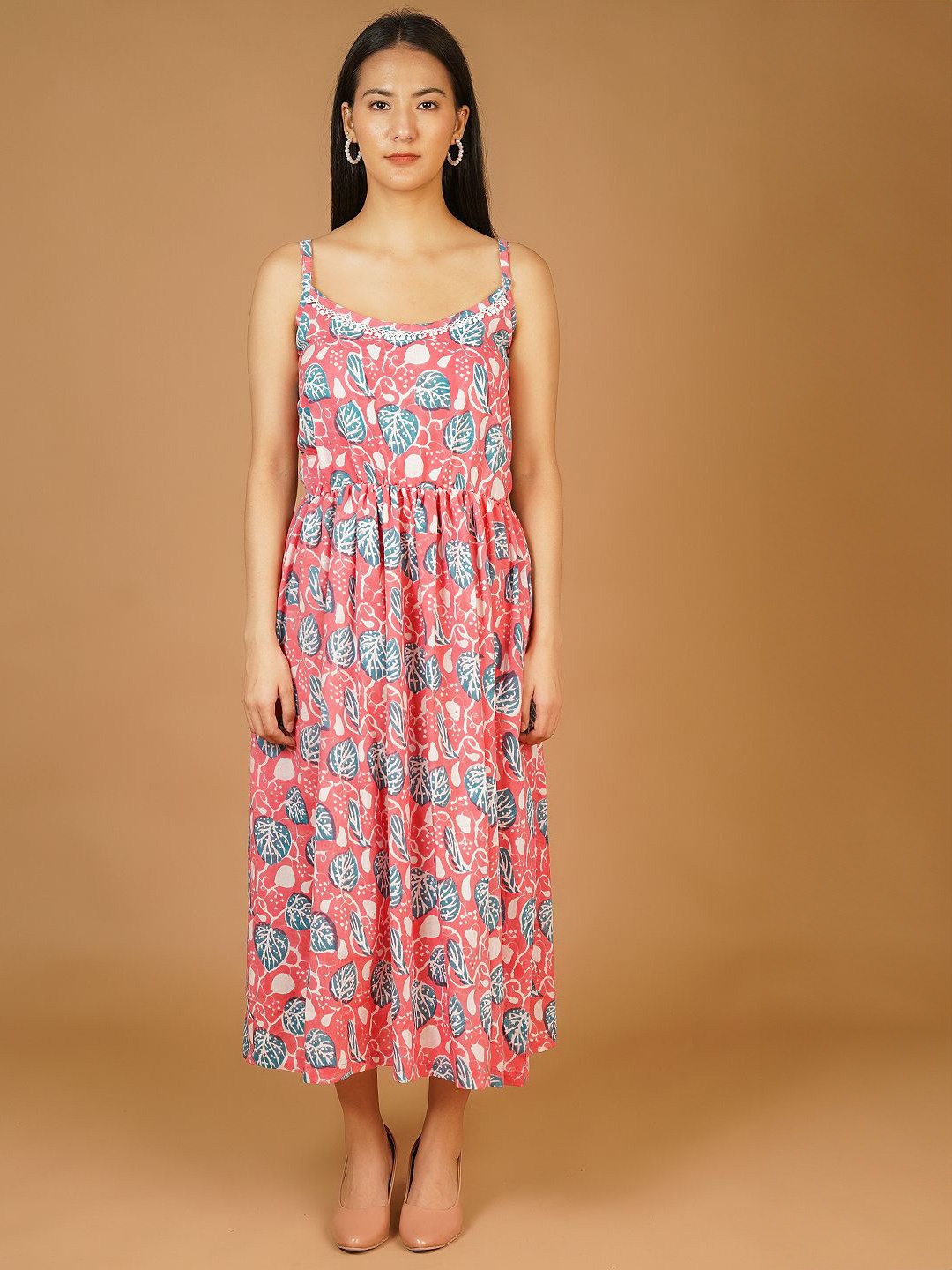 INDOPHILIA Women Floral Printed Cotton Shoulder Straps Fit and Flare Midi Dress, Pink
INDOPHILIA Women Floral Printed Cotton Shoulder Straps Fit and Flare Midi Dress, Pink