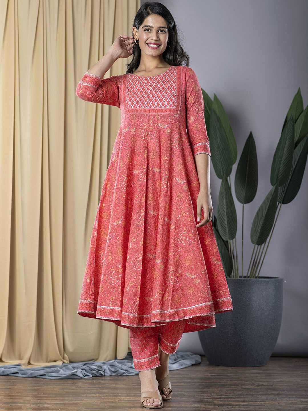 KALINI Round Neck Floral Printed Pure Cotton Anarkali Kurta with Trouser, Pink
KALINI Round Neck Floral Printed Pure Cotton Anarkali Kurta with Trouser, Pink