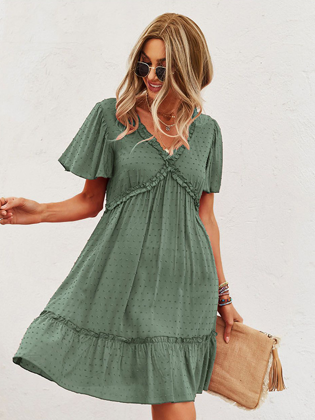 StyleCast Women Flared Sleeve Short Sleeves Empire Dress, Olive 
StyleCast Women Flared Sleeve Short Sleeves Empire Dress, Olive