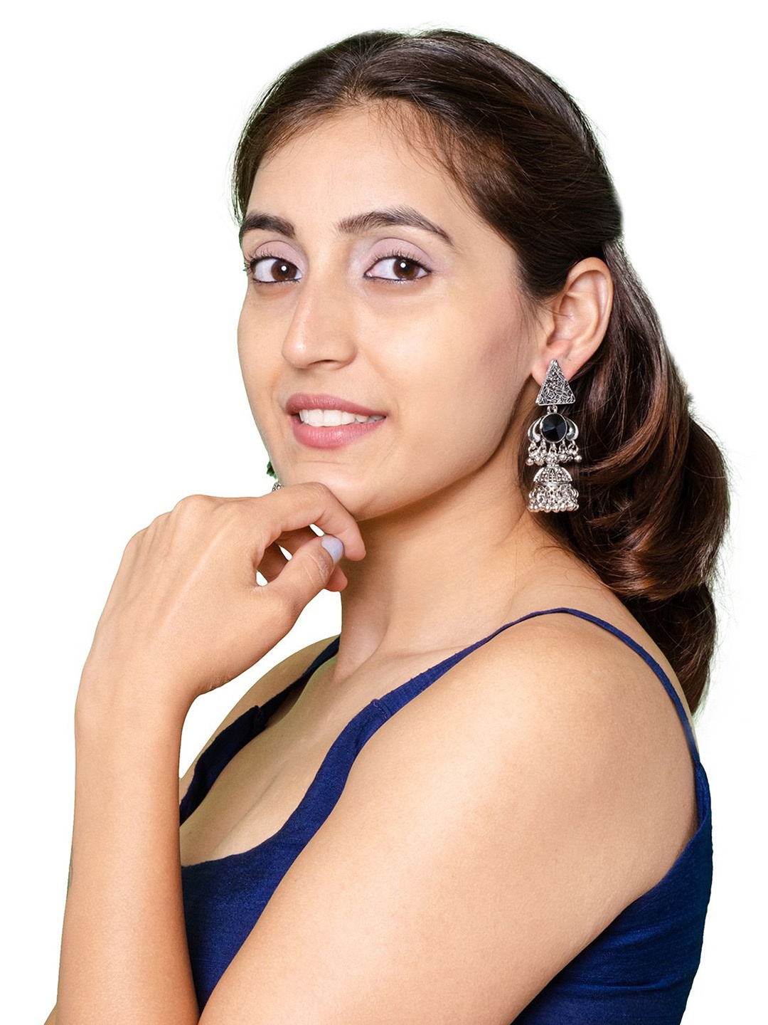 Shining Jewel - By Shivansh Silver-Plated Dome Shaped Cubic Zirconia Oxidised Jhumkas
Shining Jewel - By Shivansh Silver-Plated Dome Shaped Cubic Zirconia Oxidised Jhumkas