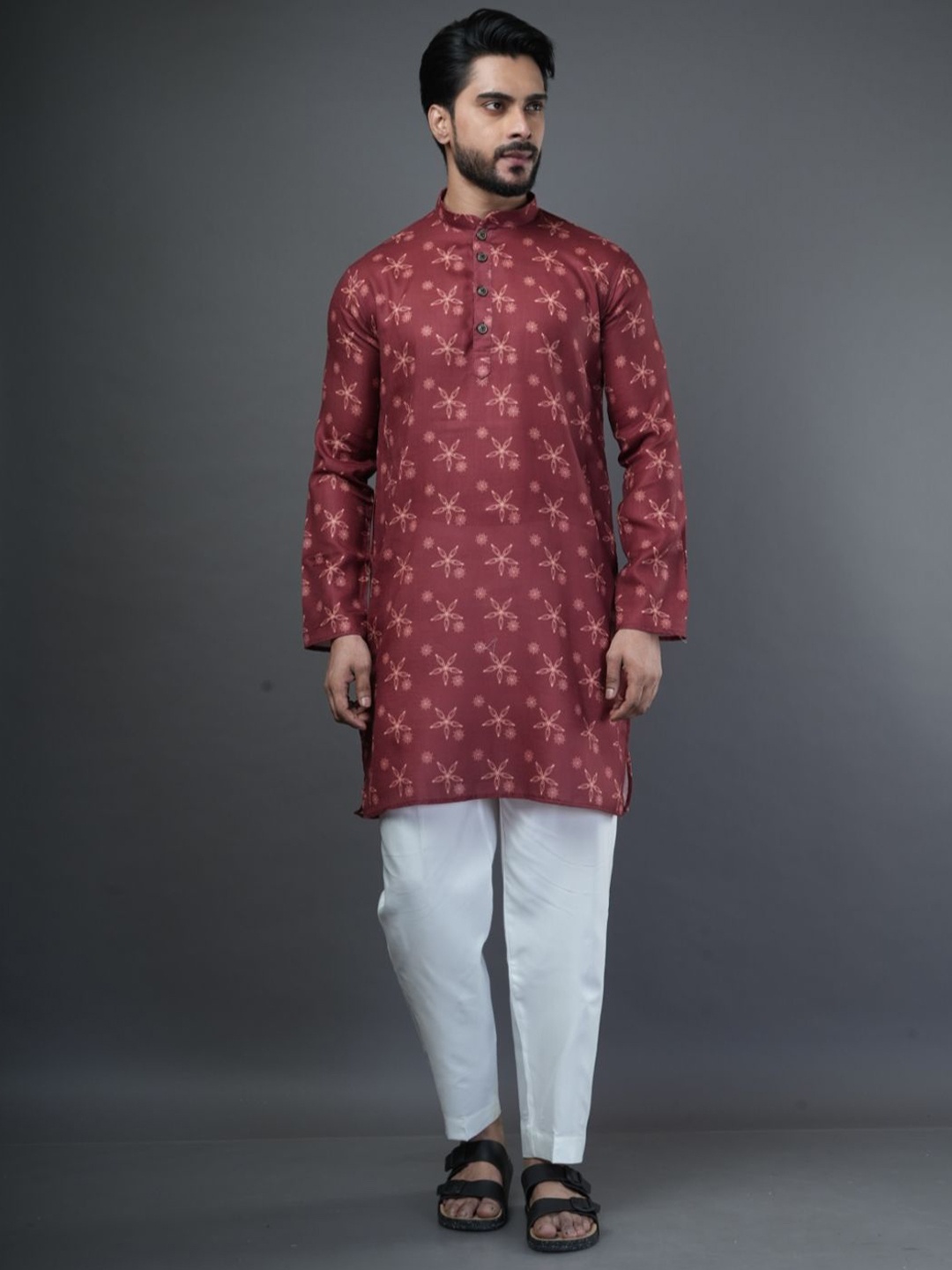 ARYA Geometric Printed Mandarin Collar Long Sleeves Regular Linen Straight Kurta, Brown
ARYA Geometric Printed Mandarin Collar Long Sleeves Regular Linen Straight Kurta, Brown