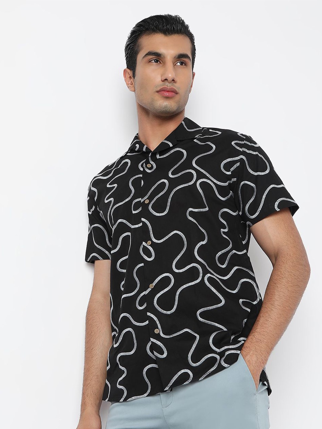 MARK & ALBERT Men Classic Cuban Collar Abstract Printed Cotton Casual Shirt, Black
MARK & ALBERT Men Classic Cuban Collar Abstract Printed Cotton Casual Shirt, Black