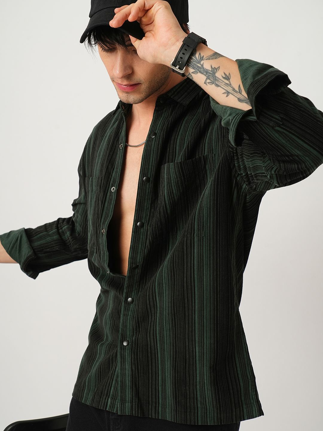 VASTRADO Men Classic Spread Collar Multi Striped Cotton Slim Fit Casual Shirt, Olive
VASTRADO Men Classic Spread Collar Multi Striped Cotton Slim Fit Casual Shirt, Olive
