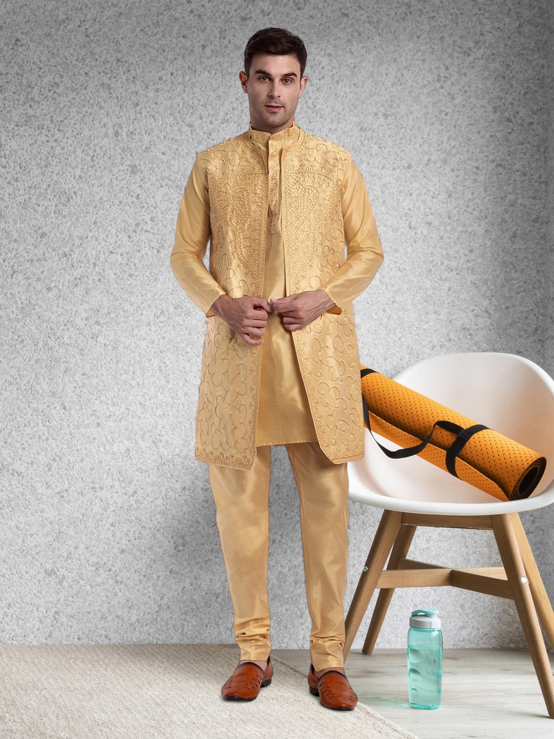 SKAVIJ Ethnic Motifs Embroidered Mandarin Collar Kurta With Churidar & Dupatta, Yellow
SKAVIJ Ethnic Motifs Embroidered Mandarin Collar Kurta With Churidar & Dupatta, Yellow