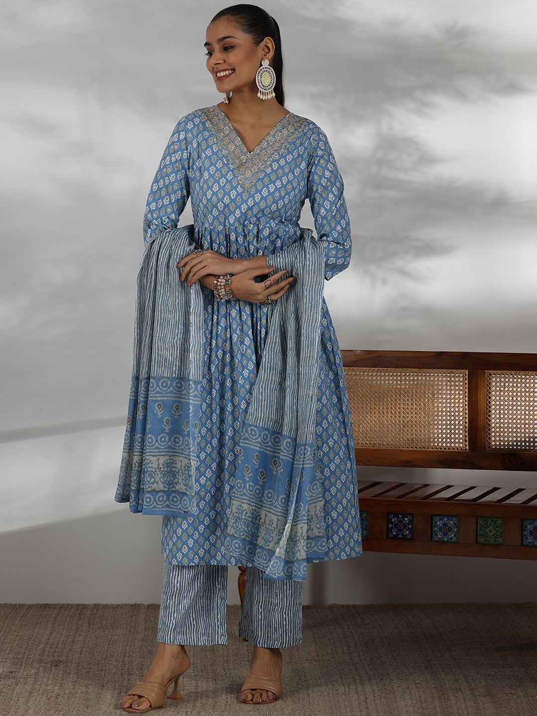 Libas Floral Printed Pleated Pure Cotton Anarkali Kurta with Trouser & Dupatta, Blue
Libas Floral Printed Pleated Pure Cotton Anarkali Kurta with Trouser & Dupatta, Blue