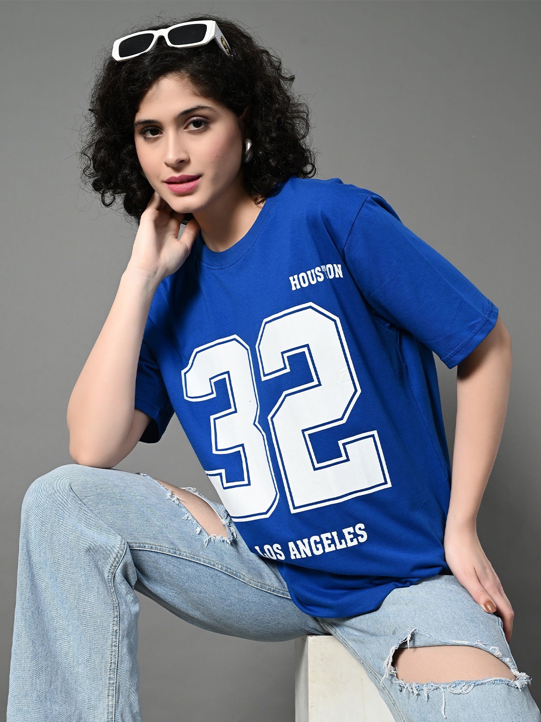 The Roadster Lifestyle Co. Women Bio Finish Varsity Printed Cotton Oversized T-shirt, Blue
The Roadster Lifestyle Co. Women Bio Finish Varsity Printed Cotton Oversized T-shirt, Blue