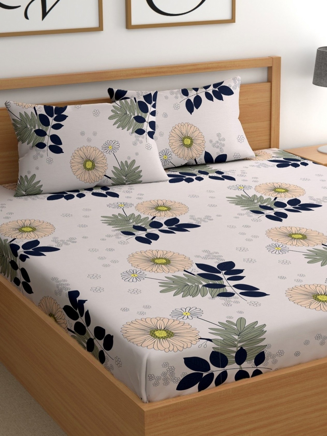 CHHAVI INDIA Pink & Green Floral Microfiber 210 TC Queen Bedsheet Set-2.25 m X 2.5 m
CHHAVI INDIA Pink & Green Floral Microfiber 210 TC Queen Bedsheet Set-2.25 m X 2.5 m