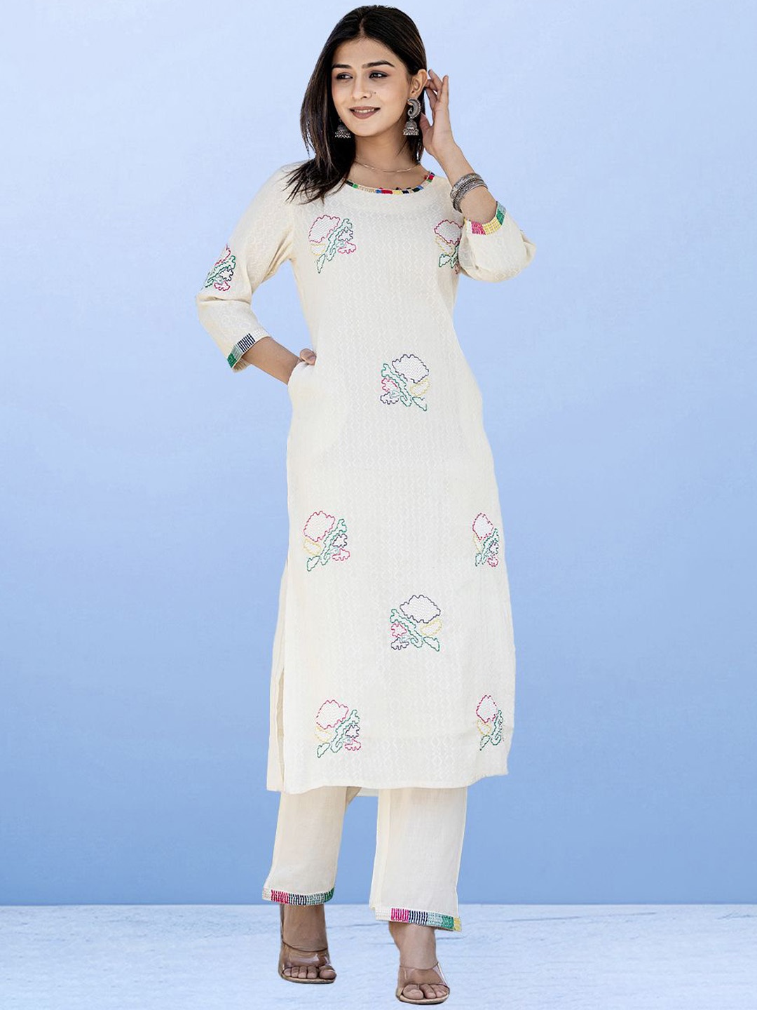 CUSTARD Abstract Embroidered Pure Cotton Straight Kurta With Trouser & Dupatta, White
CUSTARD Abstract Embroidered Pure Cotton Straight Kurta With Trouser & Dupatta, White
