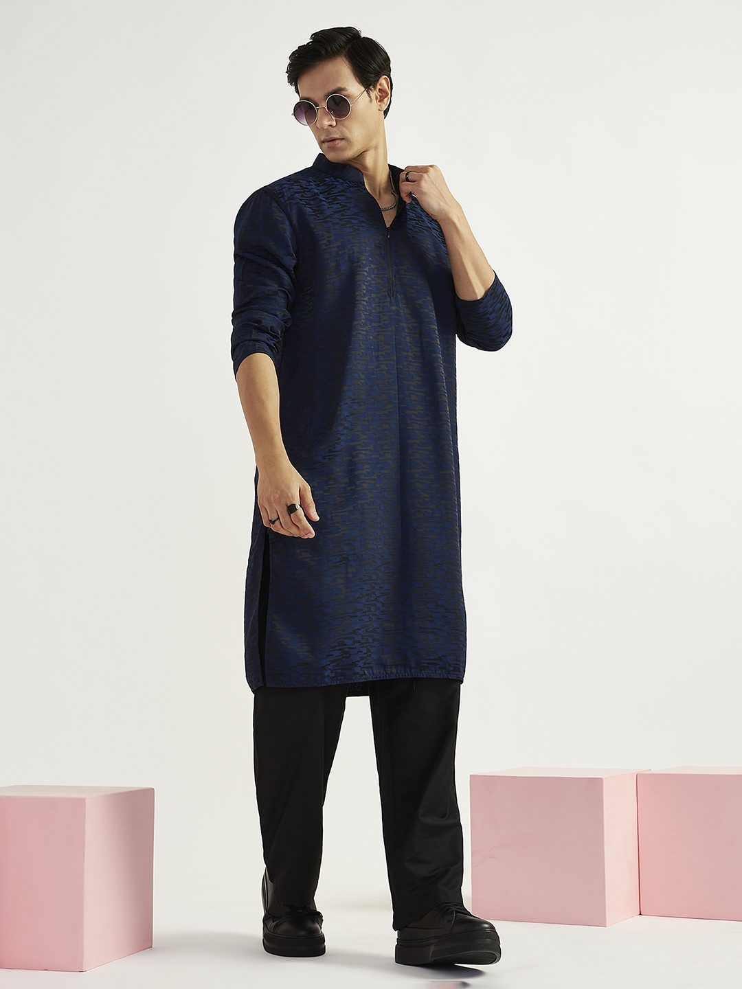 VASTRAMAY Geometric Self Design Long Sleeves Shirt Collar Straight Kurta with Trousers, Navy blue
VASTRAMAY Geometric Self Design Long Sleeves Shirt Collar Straight Kurta with Trousers, Navy blue