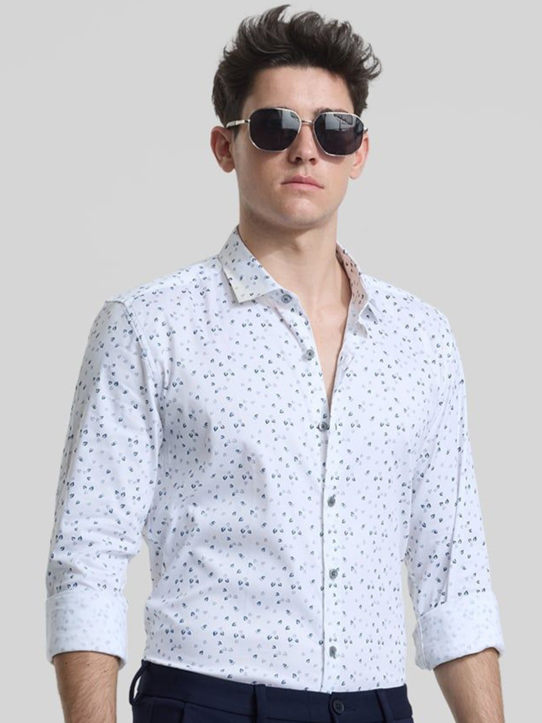Snitch Men Smart Spread Collar Micro Ditsy Printed Cotton Slim Fit Casual Shirt, White
Snitch Men Smart Spread Collar Micro Ditsy Printed Cotton Slim Fit Casual Shirt, White
