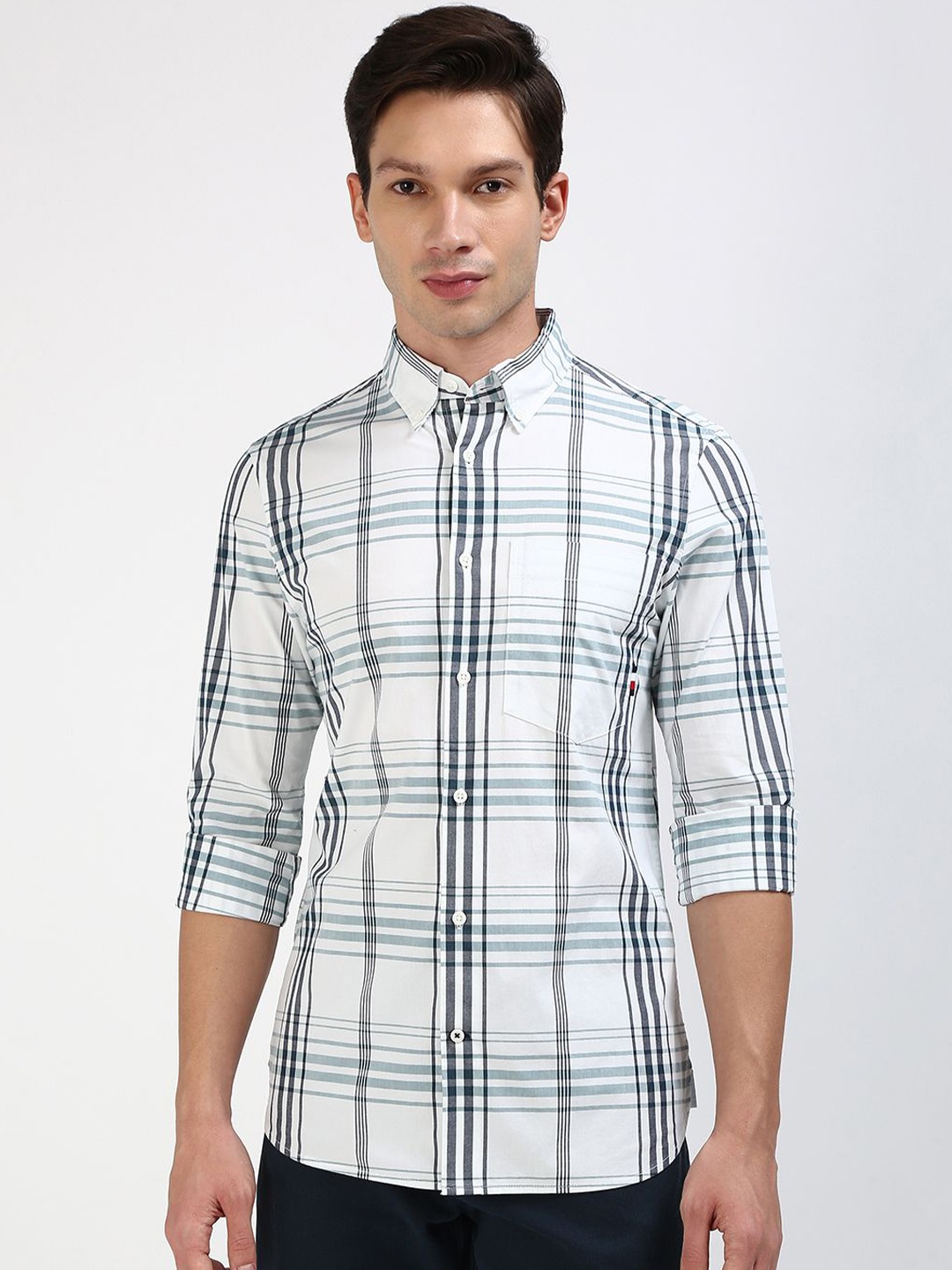 Tommy Hilfiger Men Button-Down Collar Tartan Checked Cotton Slim Fit Casual Shirt, White
Tommy Hilfiger Men Button-Down Collar Tartan Checked Cotton Slim Fit Casual Shirt, White