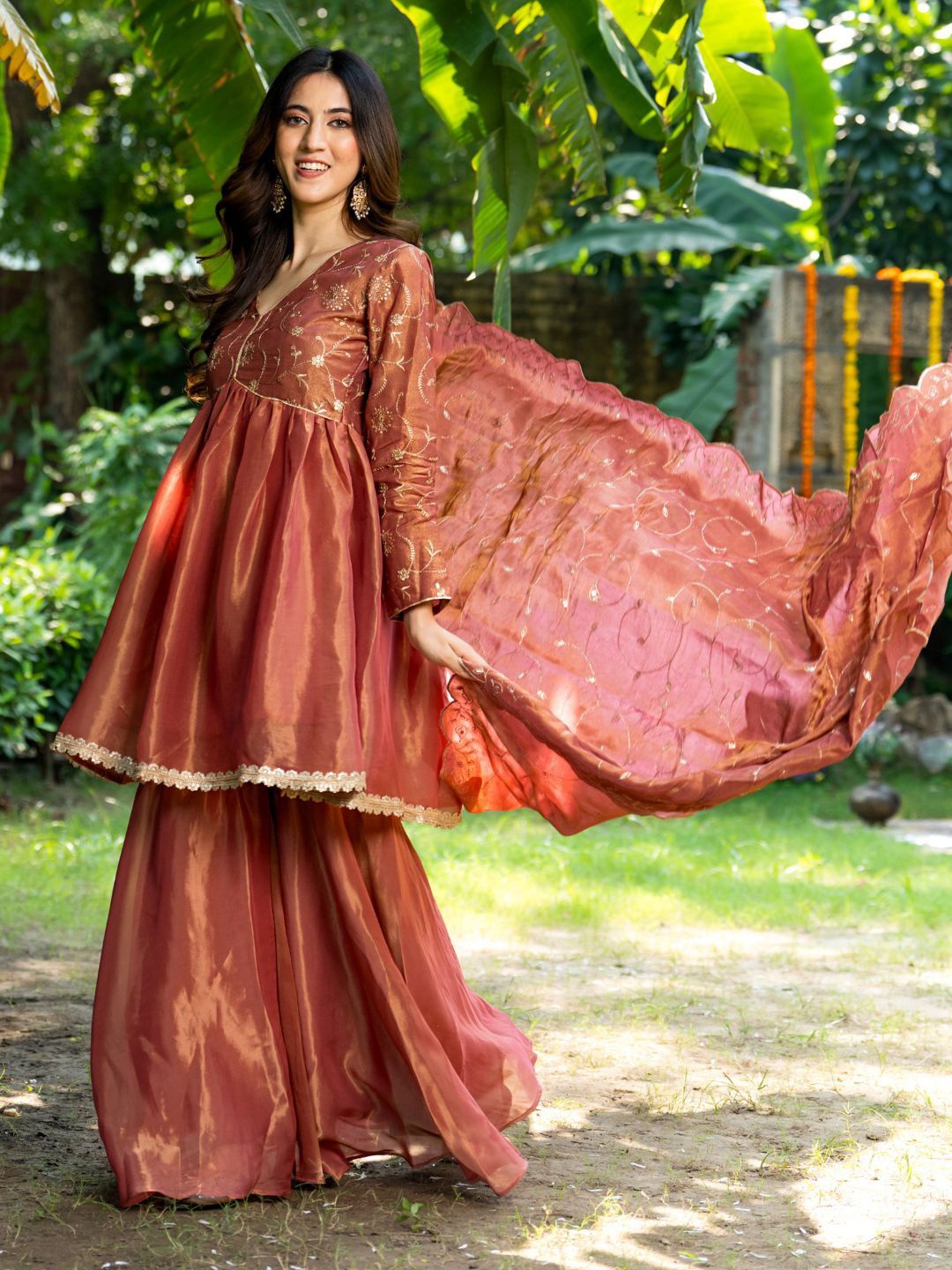 HOUSE OF JAMOTI Floral Yoke Design Regular Zari A-Line Kurti with Sharara & Dupatta, Red
HOUSE OF JAMOTI Floral Yoke Design Regular Zari A-Line Kurti with Sharara & Dupatta, Red