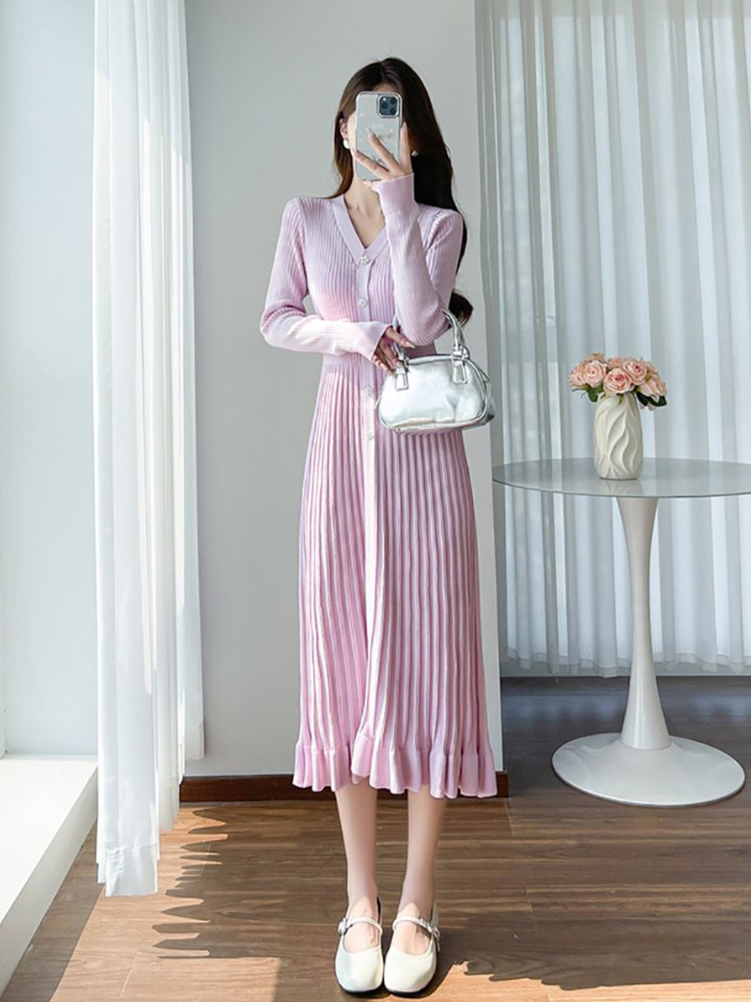 StyleCast x Revolte Women Striped Accordion Pleated Fit & Flare Midi Dress, Pink
StyleCast x Revolte Women Striped Accordion Pleated Fit & Flare Midi Dress, Pink