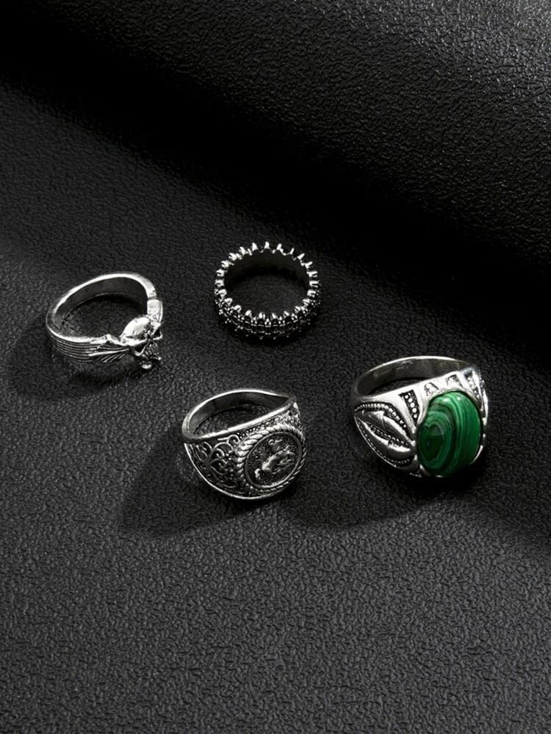 YU FASHIONS Set Of 4 Sliver-Plated Stainless Steel Rhinestone Malachite Skull Finger Ring, Silver
YU FASHIONS Set Of 4 Sliver-Plated Stainless Steel Rhinestone Malachite Skull Finger Ring, Silver