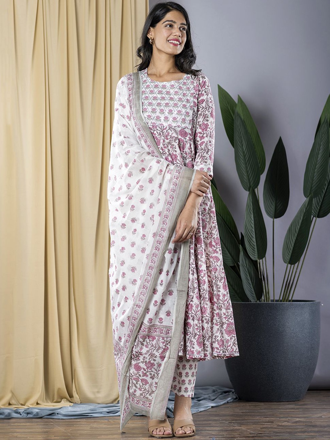 KALINI Women Floral Printed Layered Pure Cotton Kurta with Trousers & With Dupatta, Purple
KALINI Women Floral Printed Layered Pure Cotton Kurta with Trousers & With Dupatta, Purple