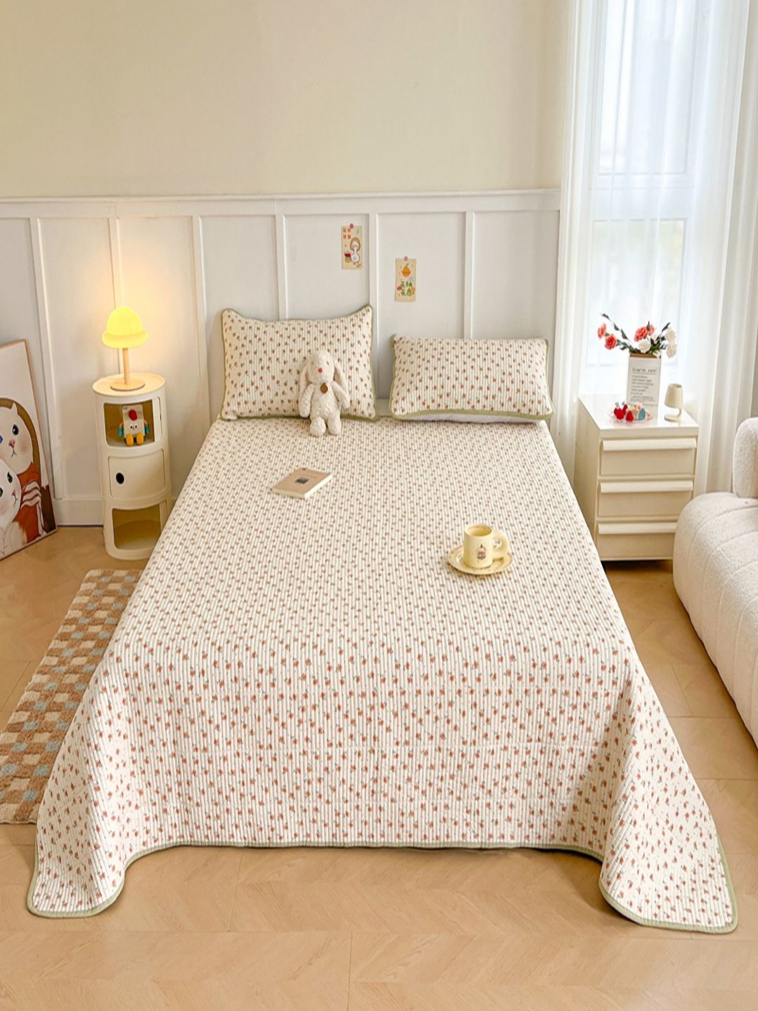 JC HOME Beige & Brown Floral Printed 240 TC Pure Cotton Queen Bed Cover With Pillow Covers
JC HOME Beige & Brown Floral Printed 240 TC Pure Cotton Queen Bed Cover With Pillow Covers