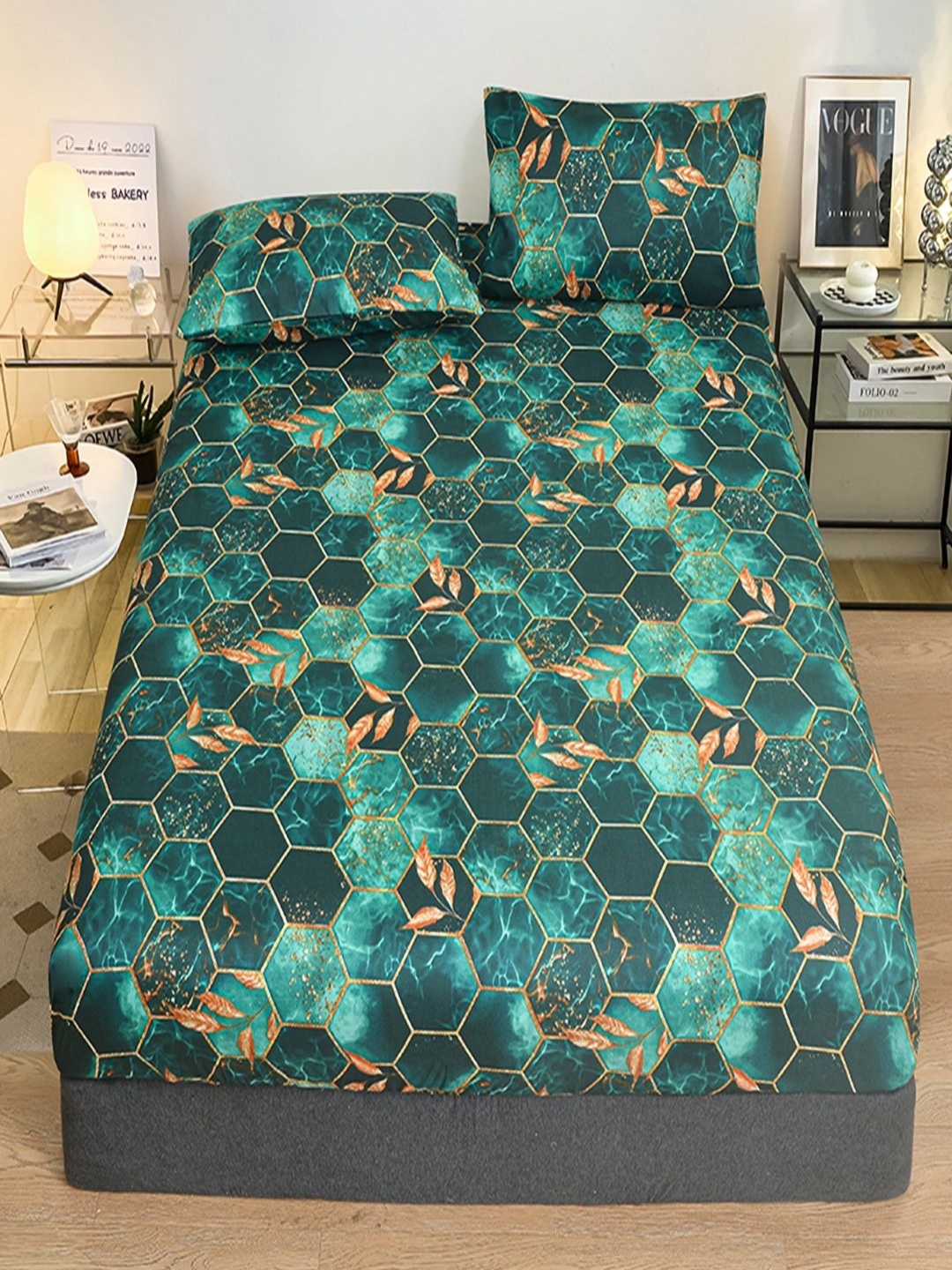 JC HOME Green & Orange-Coloured Geometric 140 TC King Fitted Bedsheet Set 2.00 m x 1.80 m
JC HOME Green & Orange-Coloured Geometric 140 TC King Fitted Bedsheet Set 2.00 m x 1.80 m
