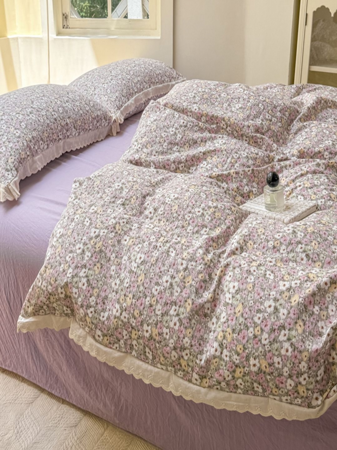 JC HOME Purple & Green Floral Polycotton 3 Piece Double King Regular Bedding Set
JC HOME Purple & Green Floral Polycotton 3 Piece Double King Regular Bedding Set
