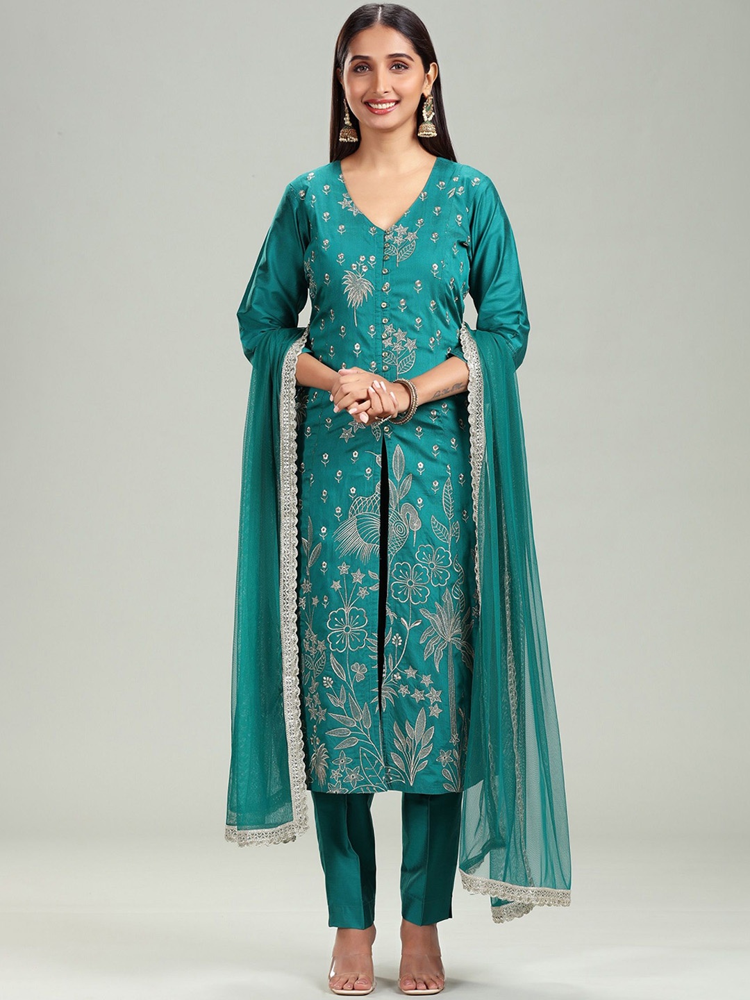 COTTON CULTURE Floral Embroidered Regular Straight Kurta With Trouser With Dupatta, Green
COTTON CULTURE Floral Embroidered Regular Straight Kurta With Trouser With Dupatta, Green