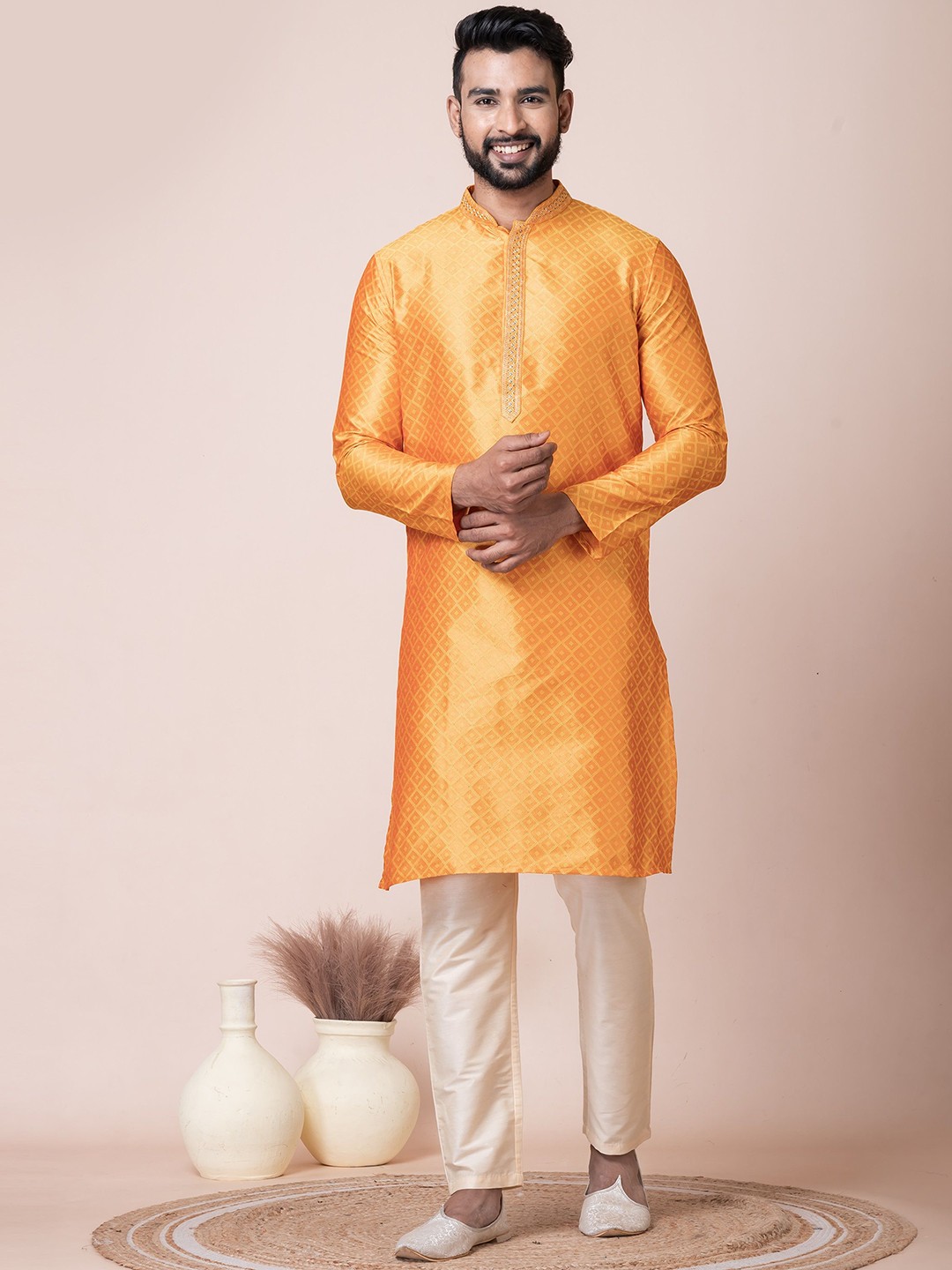 HERE&NOW Mustard Geometric Woven Design Mandarin Collar Long Sleeves Thread Work Kurta
HERE&NOW Mustard Geometric Woven Design Mandarin Collar Long Sleeves Thread Work Kurta