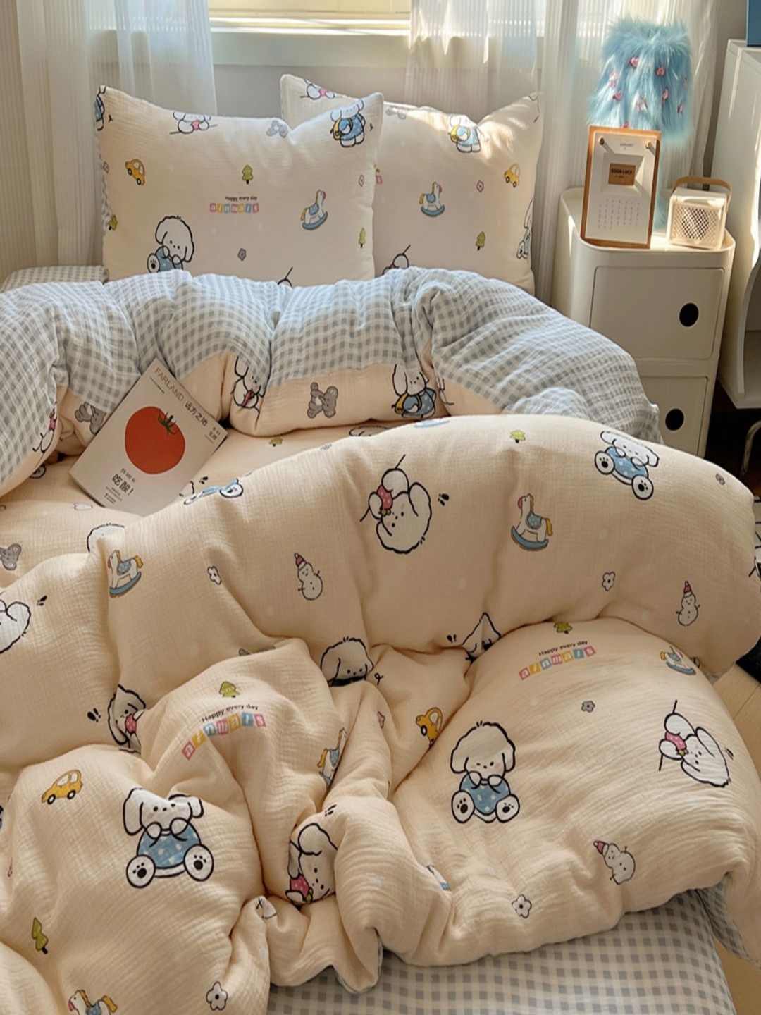 JC HOME Blue & Red Cartoon Characters Polycotton 4 Piece Double Queen Regular Bedding Set
JC HOME Blue & Red Cartoon Characters Polycotton 4 Piece Double Queen Regular Bedding Set