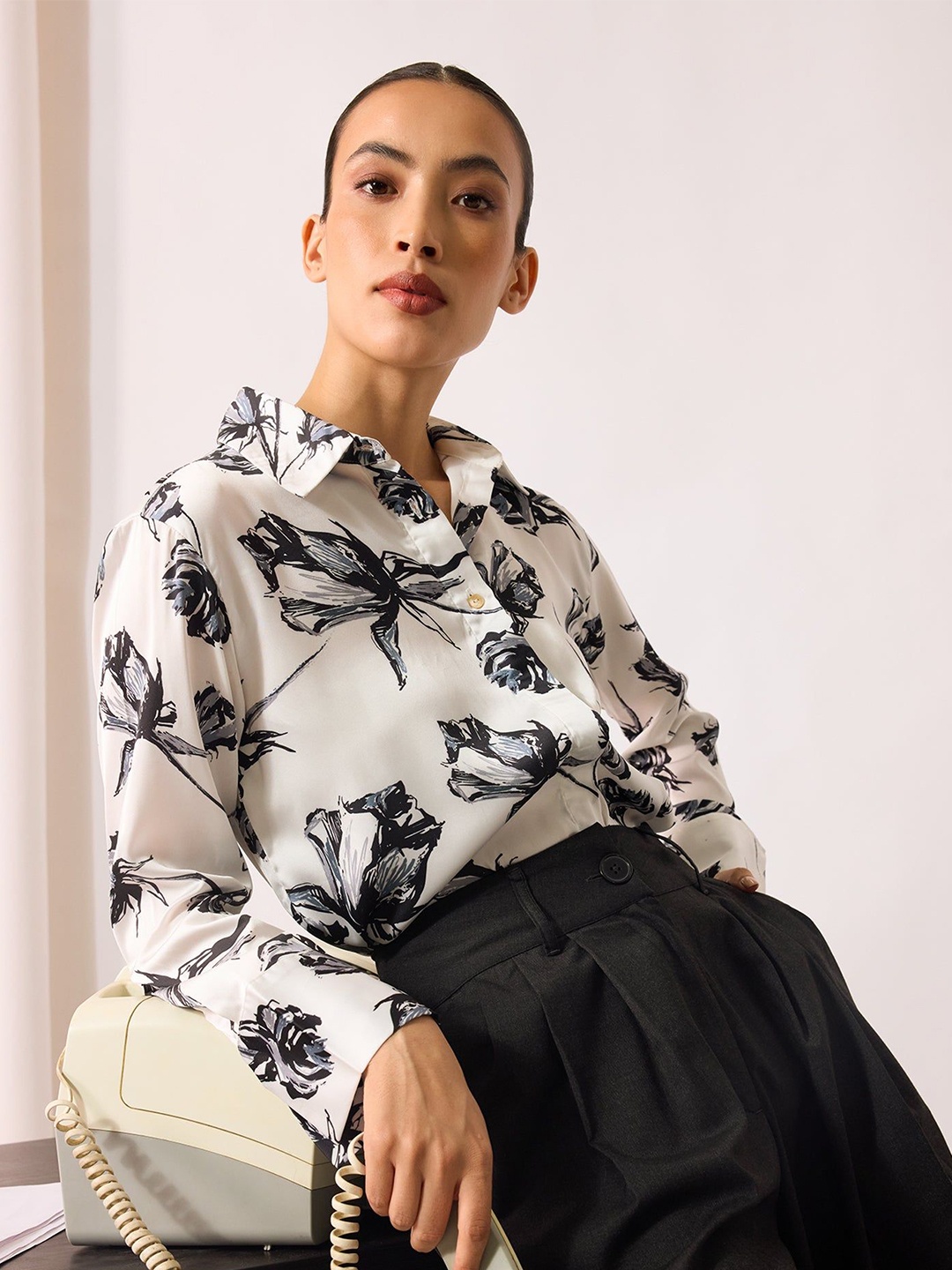 Virgio Women Rescued Poly Fabric Shirt Collar Regular Length Floral Cuff Sleeve Shirt, White
Virgio Women Rescued Poly Fabric Shirt Collar Regular Length Floral Cuff Sleeve Shirt, White
