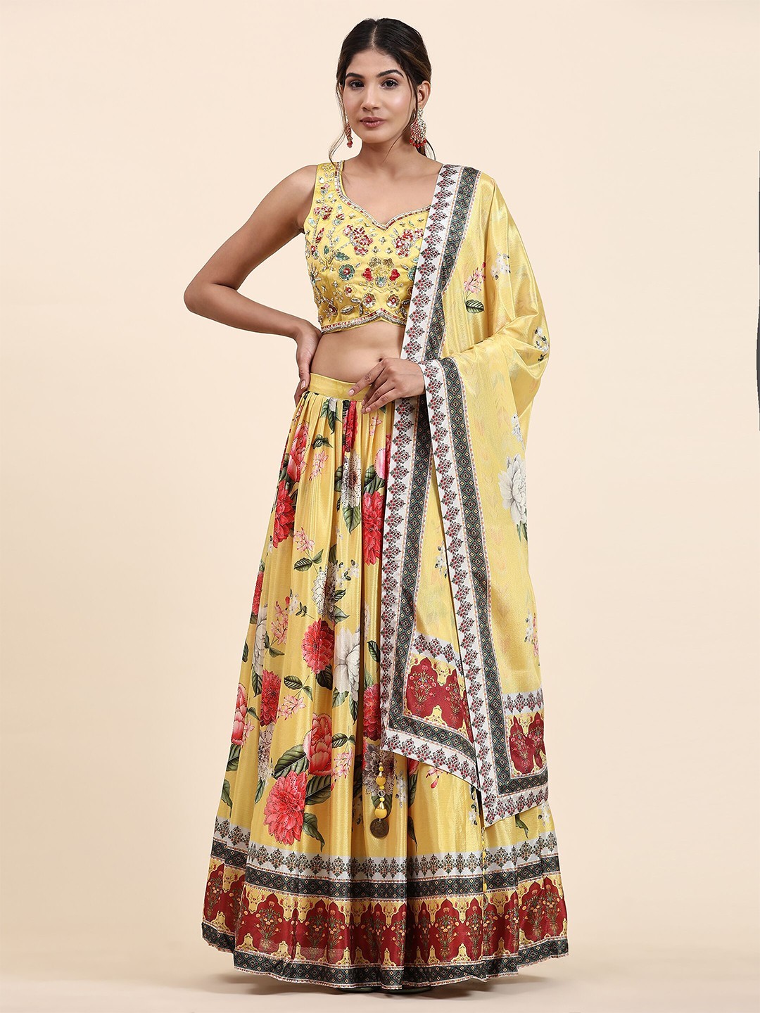 VANAKARA Floral Embroidered Beads and Stones Ready to Wear Lehenga & Blouse With Dupatta, Yellow
VANAKARA Floral Embroidered Beads and Stones Ready to Wear Lehenga & Blouse With Dupatta, Yellow