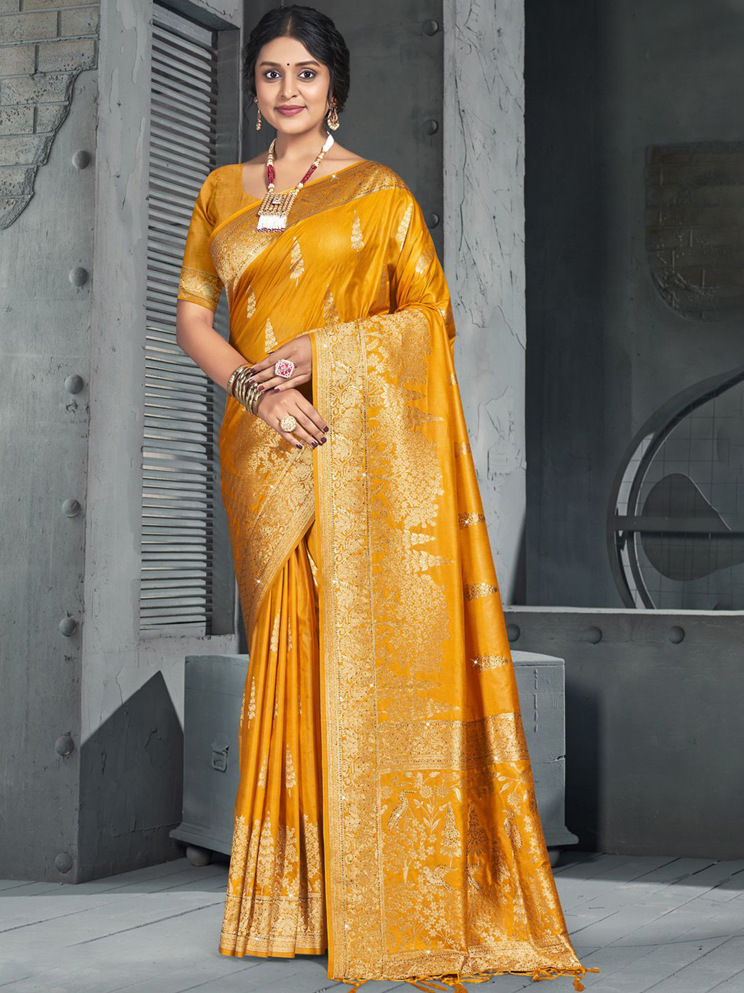 Ishin Woven Design Zari Silk Blend Saree, Orange 
Ishin Woven Design Zari Silk Blend Saree, Orange