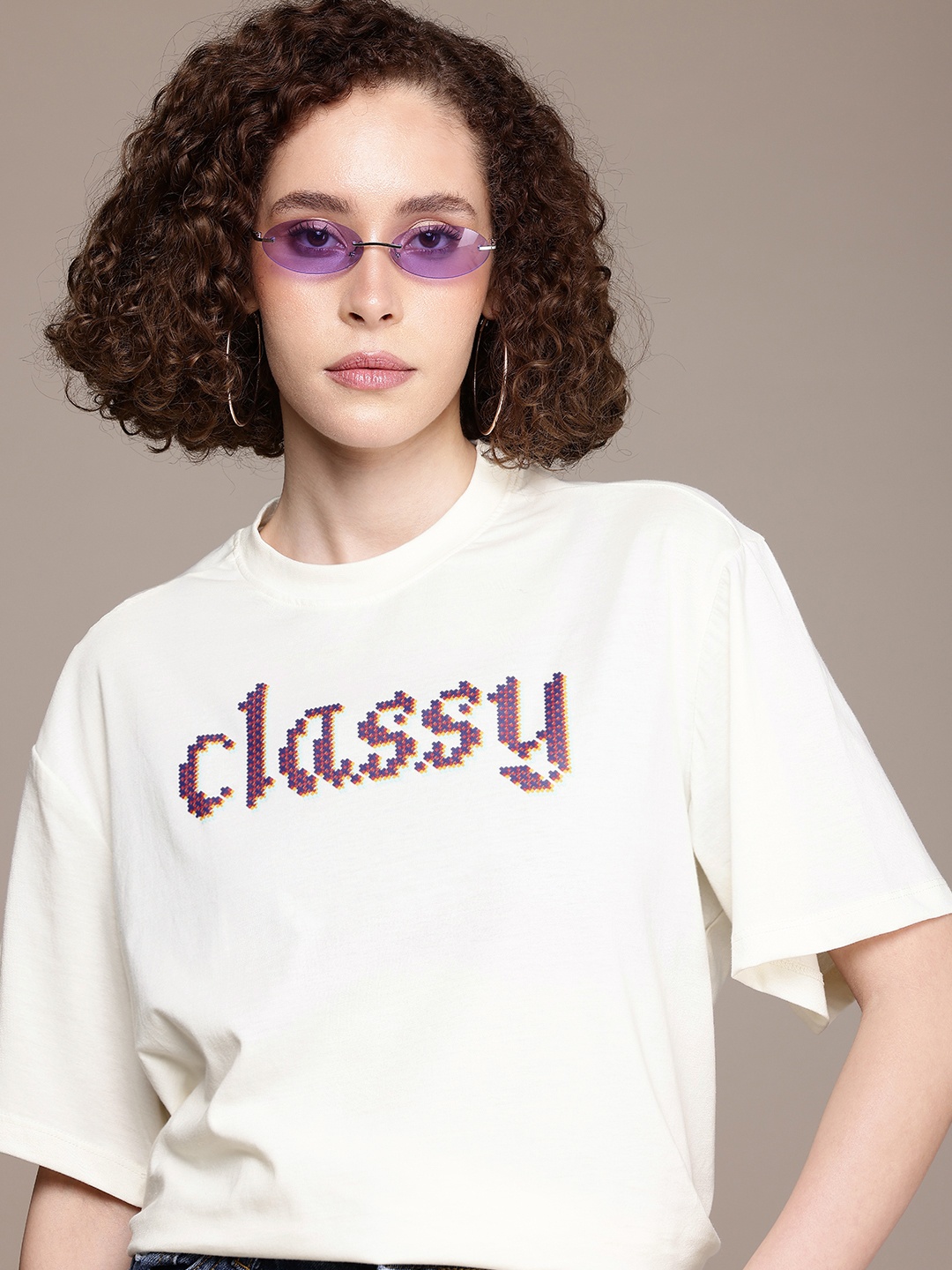 The Roadster Life Co. Typography Printed Drop-Shoulder Sleeves Oversized T-shirt, Off white
The Roadster Life Co. Typography Printed Drop-Shoulder Sleeves Oversized T-shirt, Off white
