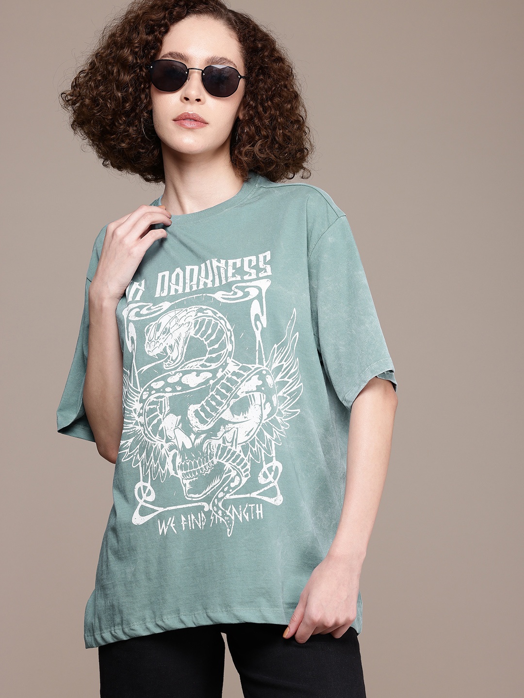 The Roadster Life Co. Printed Drop-Shoulder Washed Effect Pure Cotton Oversized T-shirt, Blue
The Roadster Life Co. Printed Drop-Shoulder Washed Effect Pure Cotton Oversized T-shirt, Blue