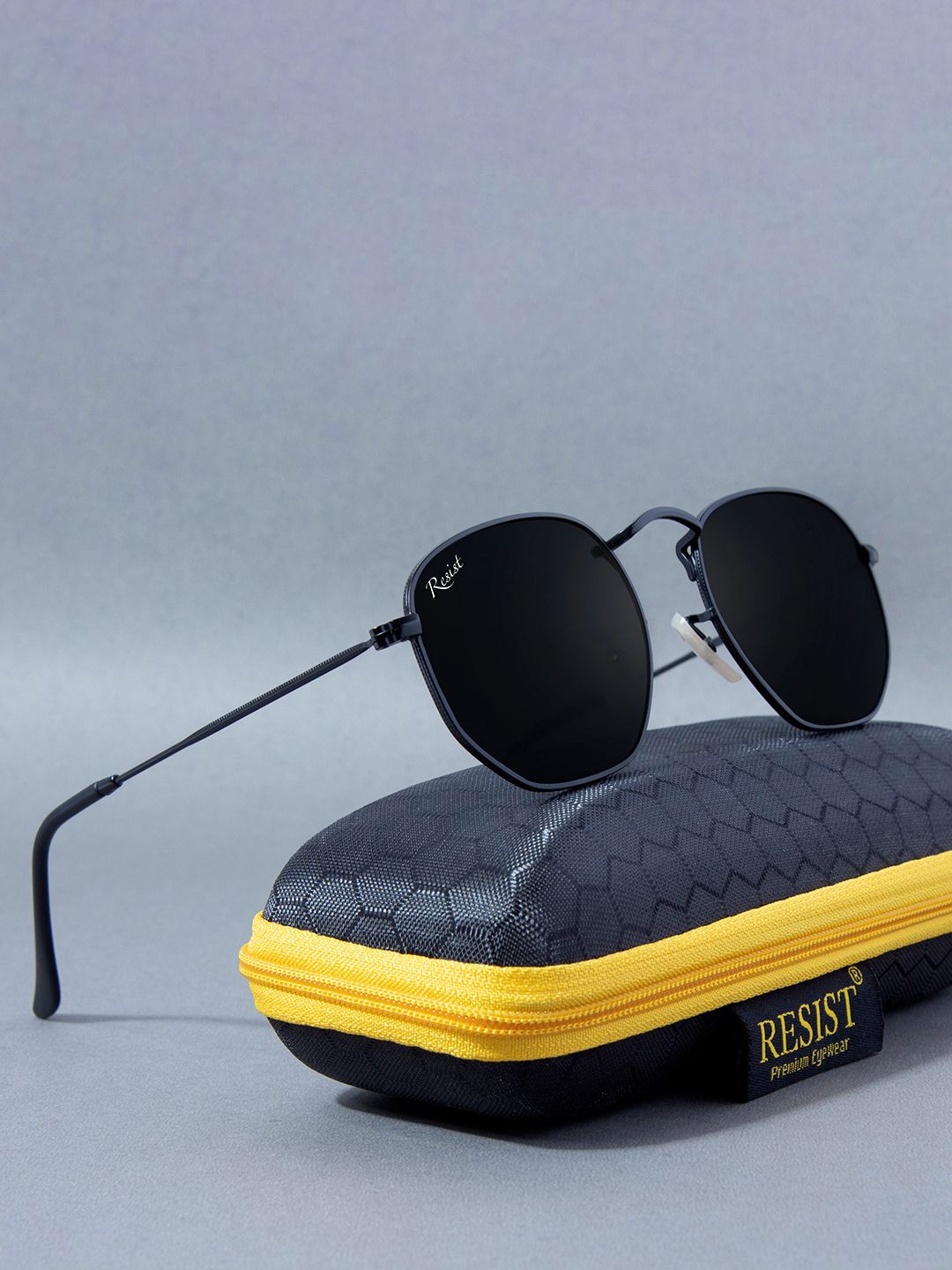 RESIST EYEWEAR Unisex Rectangle Sunglasses with UV Protected Lens FRANCIS BLACK BLACK3
RESIST EYEWEAR Unisex Rectangle Sunglasses with UV Protected Lens FRANCIS BLACK BLACK3