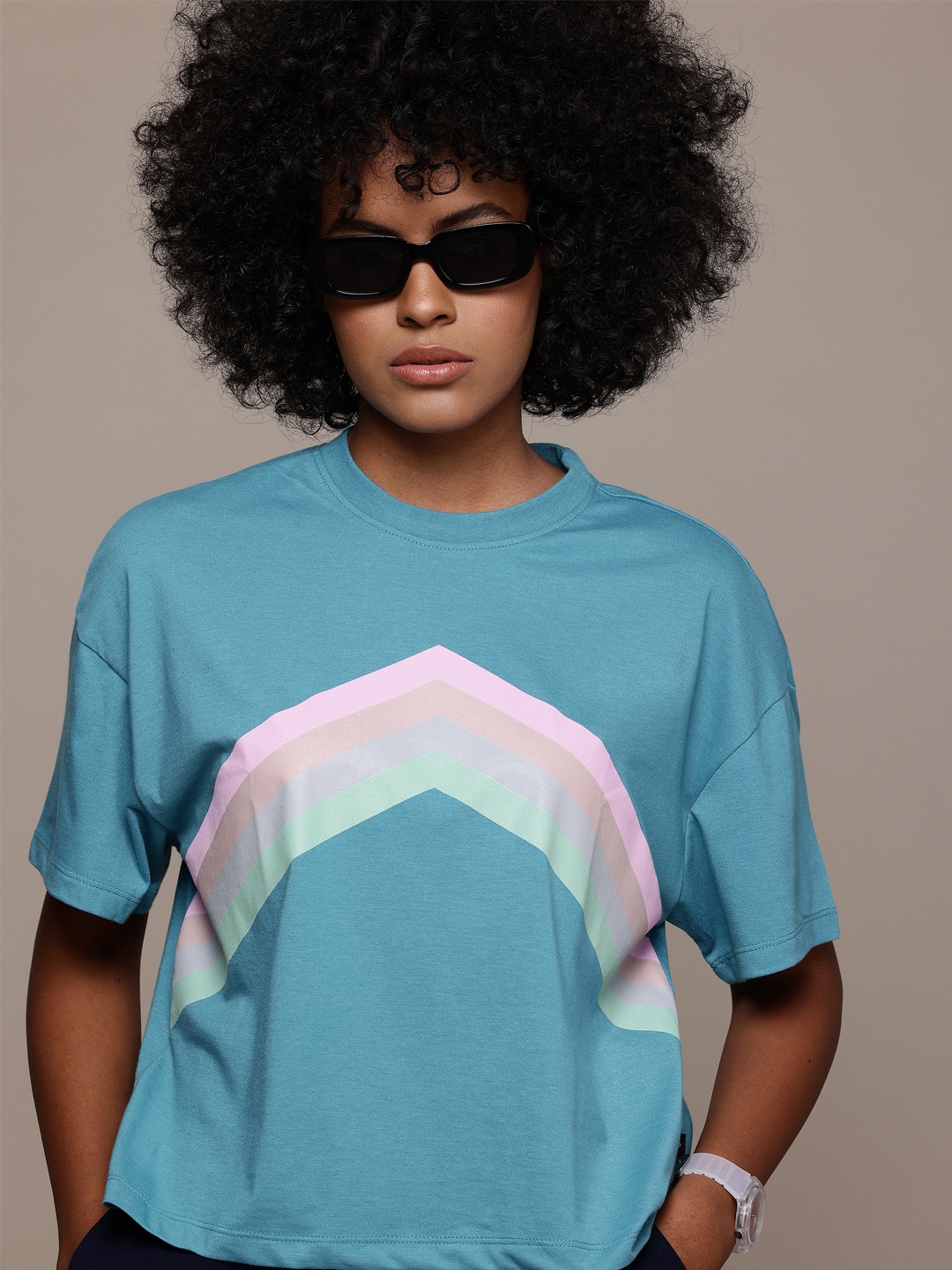 The Roadster Lifestyle Co. Printed Drop-Shoulder Sleeves Oversized T-shirt, Blue
The Roadster Lifestyle Co. Printed Drop-Shoulder Sleeves Oversized T-shirt, Blue