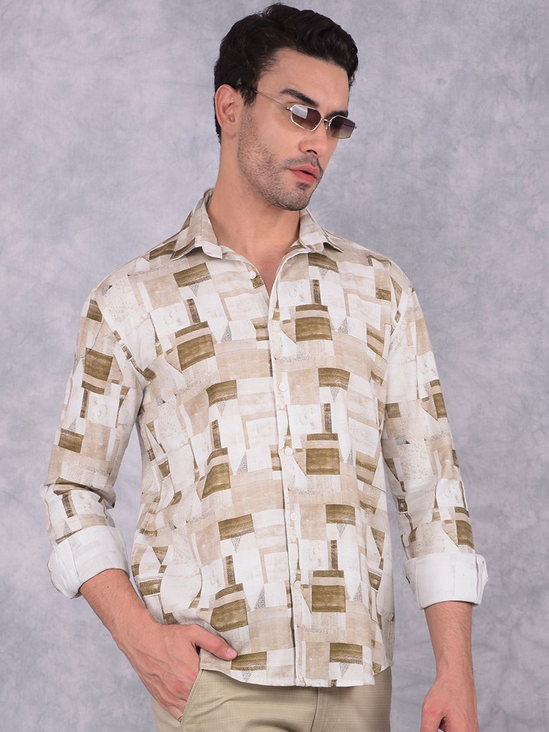 Crimsoune Club Men Smart Spread Collar Abstract Printed Cotton Slim Fit Casual Shirt, Brown
Crimsoune Club Men Smart Spread Collar Abstract Printed Cotton Slim Fit Casual Shirt, Brown