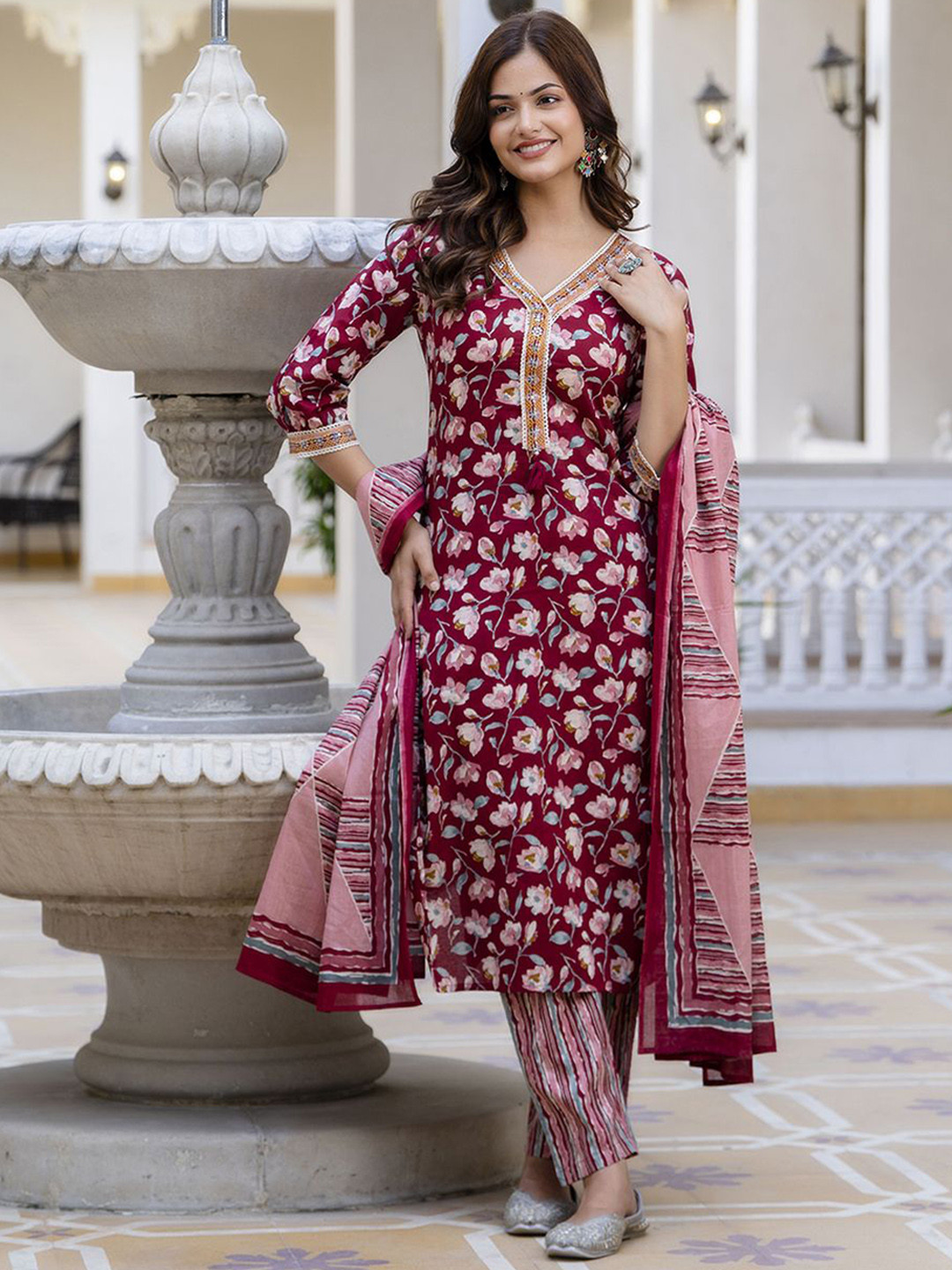 Anouk Maroon Floral Printed V- Neck Pure Cotton Straight Kurta with Trouser & Dupatta
Anouk Maroon Floral Printed V- Neck Pure Cotton Straight Kurta with Trouser & Dupatta